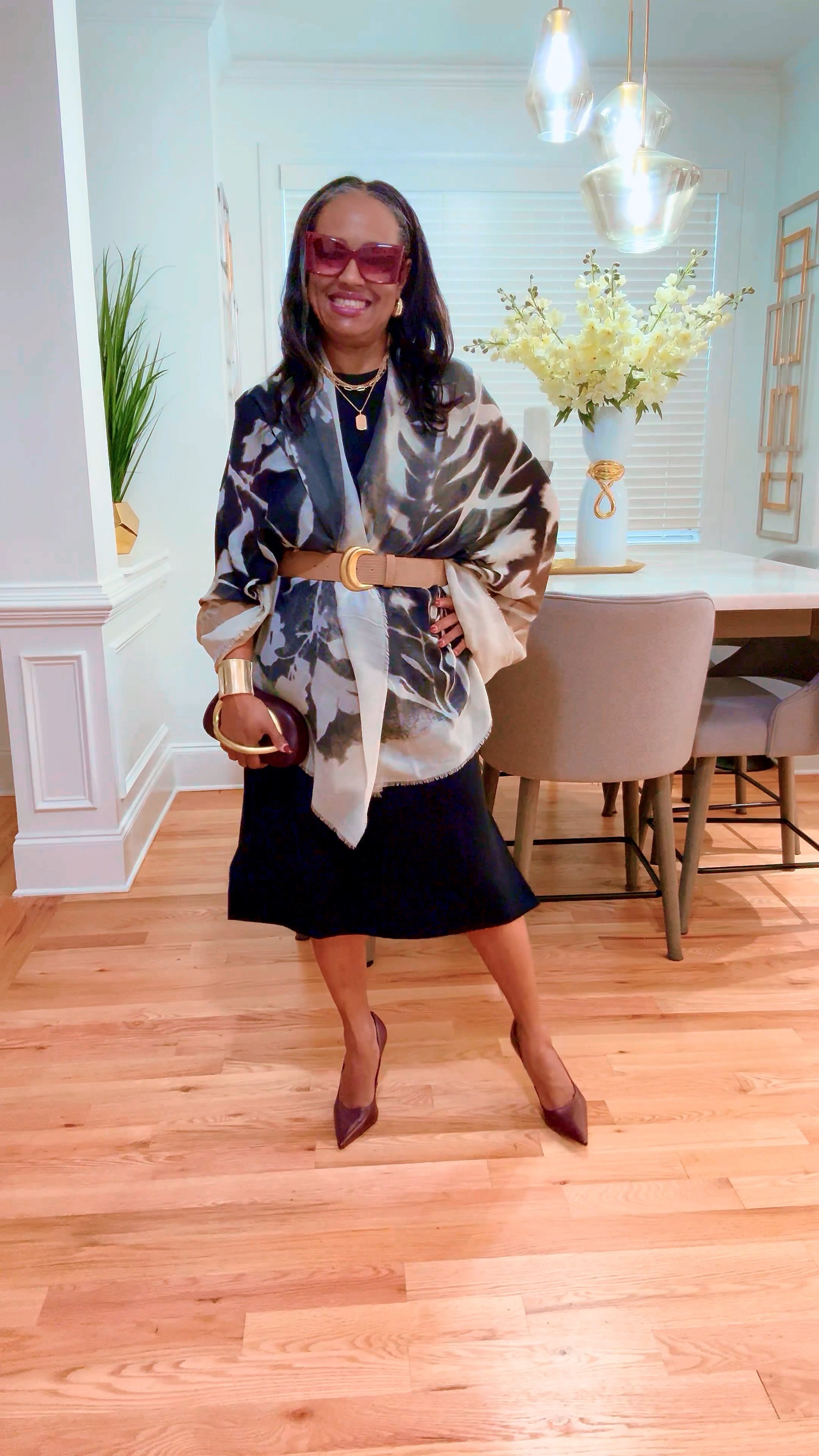 Obsessed with this color combination. Check out the 2 looks of Black, Burgundy and Cream🥰

🌸For Reference: I’m 5,3 165 pounds hips size 43. I typically wear Medium or Large depending on the brand.

#styleinspo #over50style #fallfashion #ootd #elevatedcasual

#LTKMidsize #LTKSaleAlert #LTKFindsUnder50