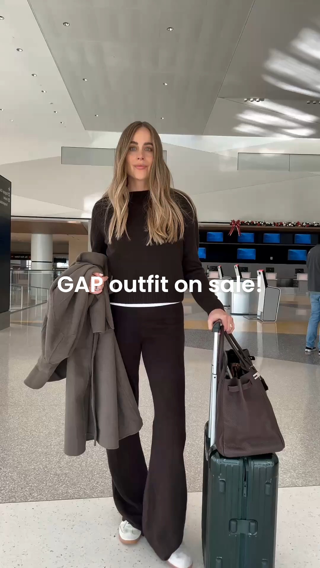 Fashion Jackson, GAP comfy outfit on sale 

#LTKootd #LTKOver40 #LTKTravel