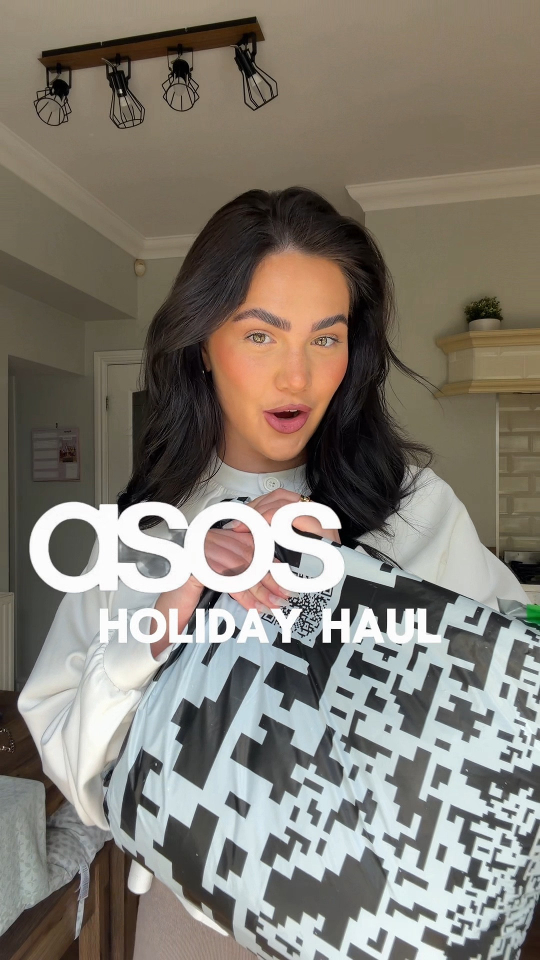 officially started the holiday panic buy !! 
Exact products listed 🤍

#LTKsummer #LTKuk #LTKspring