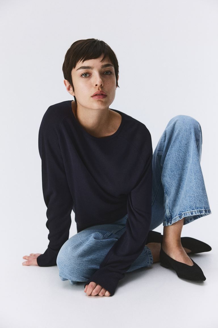Fine-knit Sweater - Navy blue - Ladies | H&M US | H&M (US + CA)