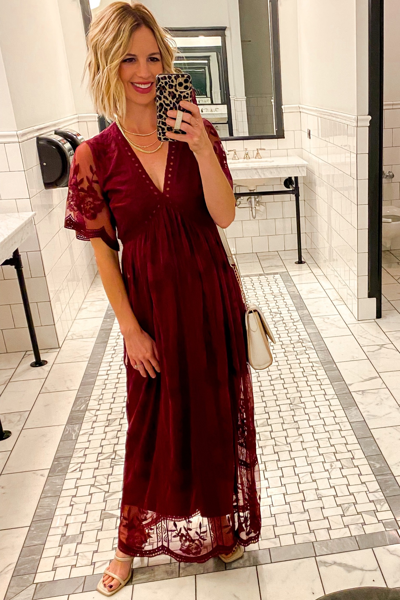 wedding season!

#bumpfriendly #weddingguestdress #falldress #cocktaildress #pinkblush #pinkblushmaternity #maternitydress #weddingshoes #heels #neutralheels #chainnecklace #tennisnecklace #kendrascott #anthropologie