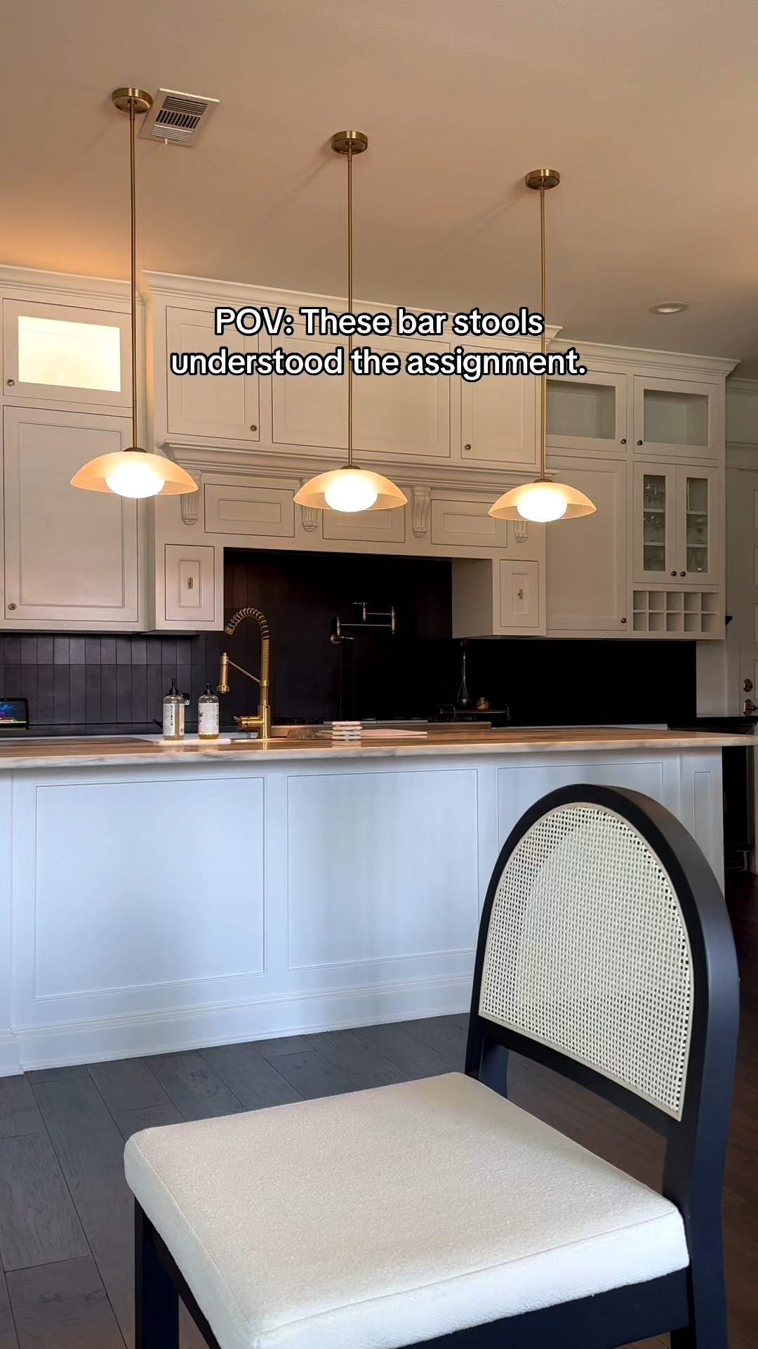 The perfect barstools! 

#LTKHome