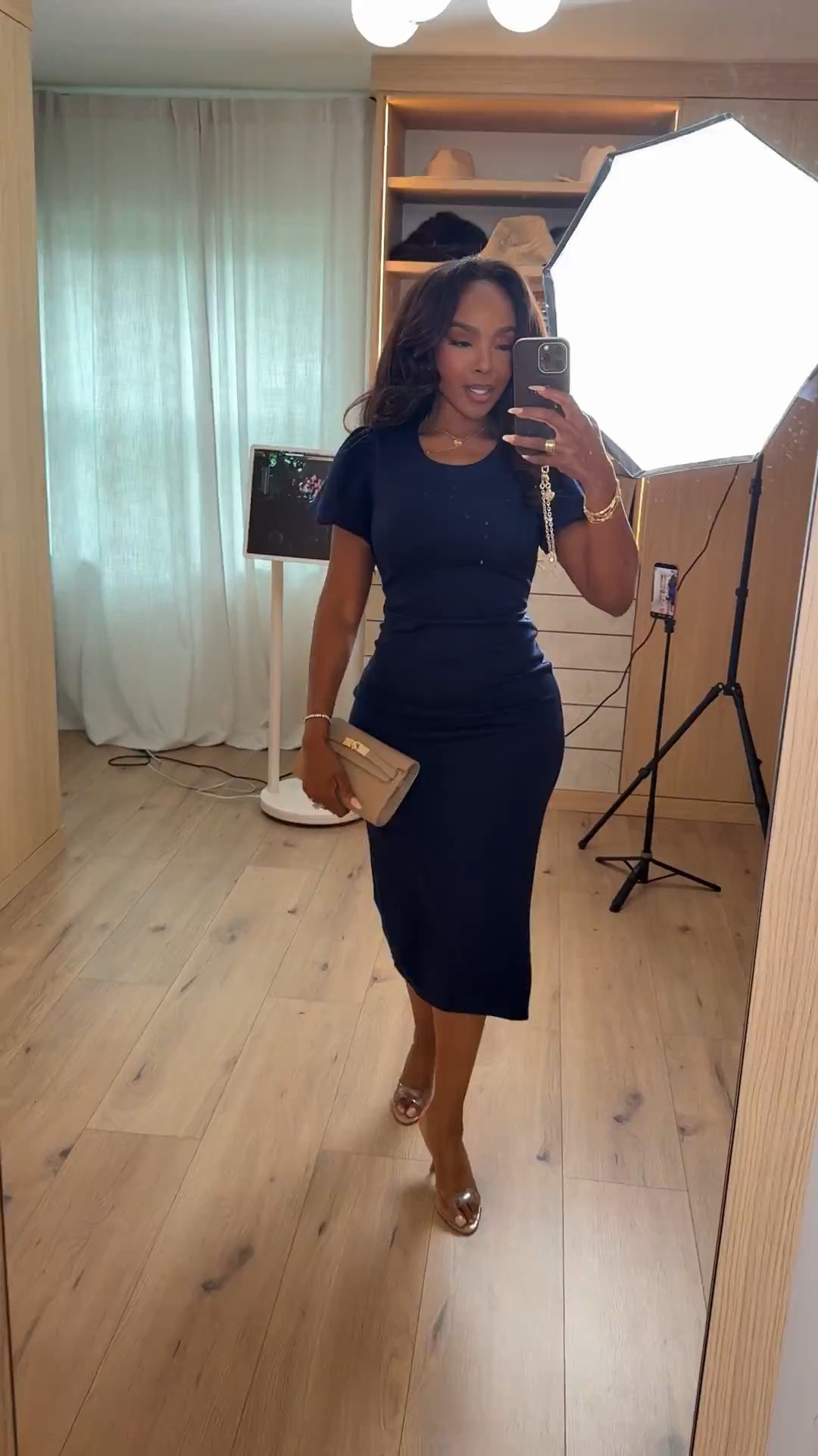 Scroll to shop this Mother’s Day look 💐

A classic fitted midi dress that instantly elevates your look—timeless, flattering, and one of those pieces you’ll keep reaching for. Style it with heels for a dressy moment or dress it down with sandals, making the cost per wear even better over time.

Perfect for Mother’s Day brunch, church, dinner dates, or special occasions.

📏 Measurements: 5’4”, 140 lbs, 34D bust, 27” waist, 40” hips

Follow me on Instagram and YouTube @kirasfashionfinds

