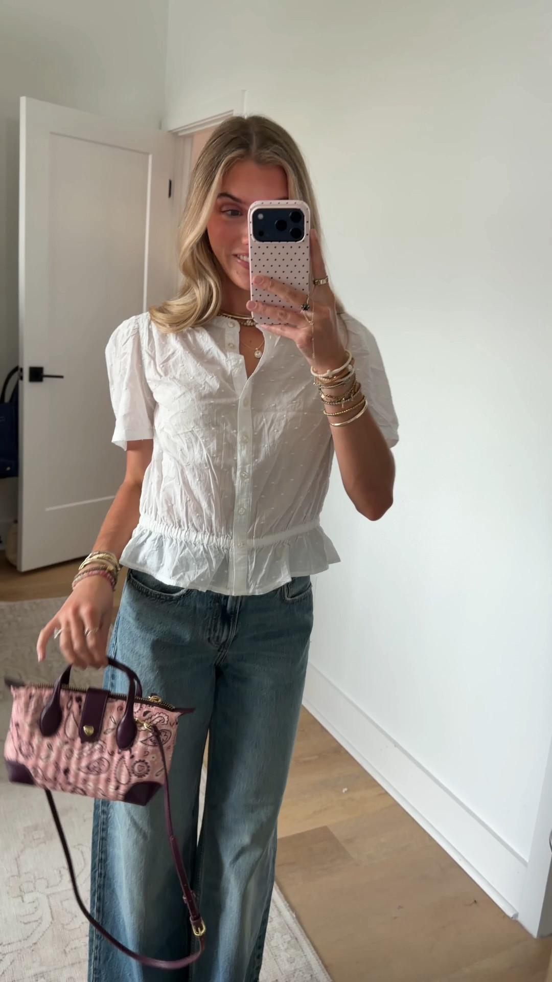 Outfit for dinner with my parents! Broke out all the new goodies like my new purse from @stoneyclover it is precious from their new western collection. I am wearing my new gap size xs Button-Front Crop Peplum Top paired with my @abercrombie high rise wide leg jeans. My heels are the perfect pink to match from Amazon (dream pairs)

#LTKootd #LTKdayinmylife #LTKSeasonal