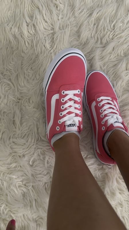 I’m in love with the pink vans sneakers. It’s a unique color and comes in other colors too.

Size 8 (tts)

DSW. DSW finds. Shoe lover. Pink shoes. Barbie. Vacation outfit. Casual. Mother’s day. Gift guide. Gifts for her. Gifts for him. Festival. Fashion. Chic style. 

#LTKstyletip #LTKshoecrush #LTKGiftGuide