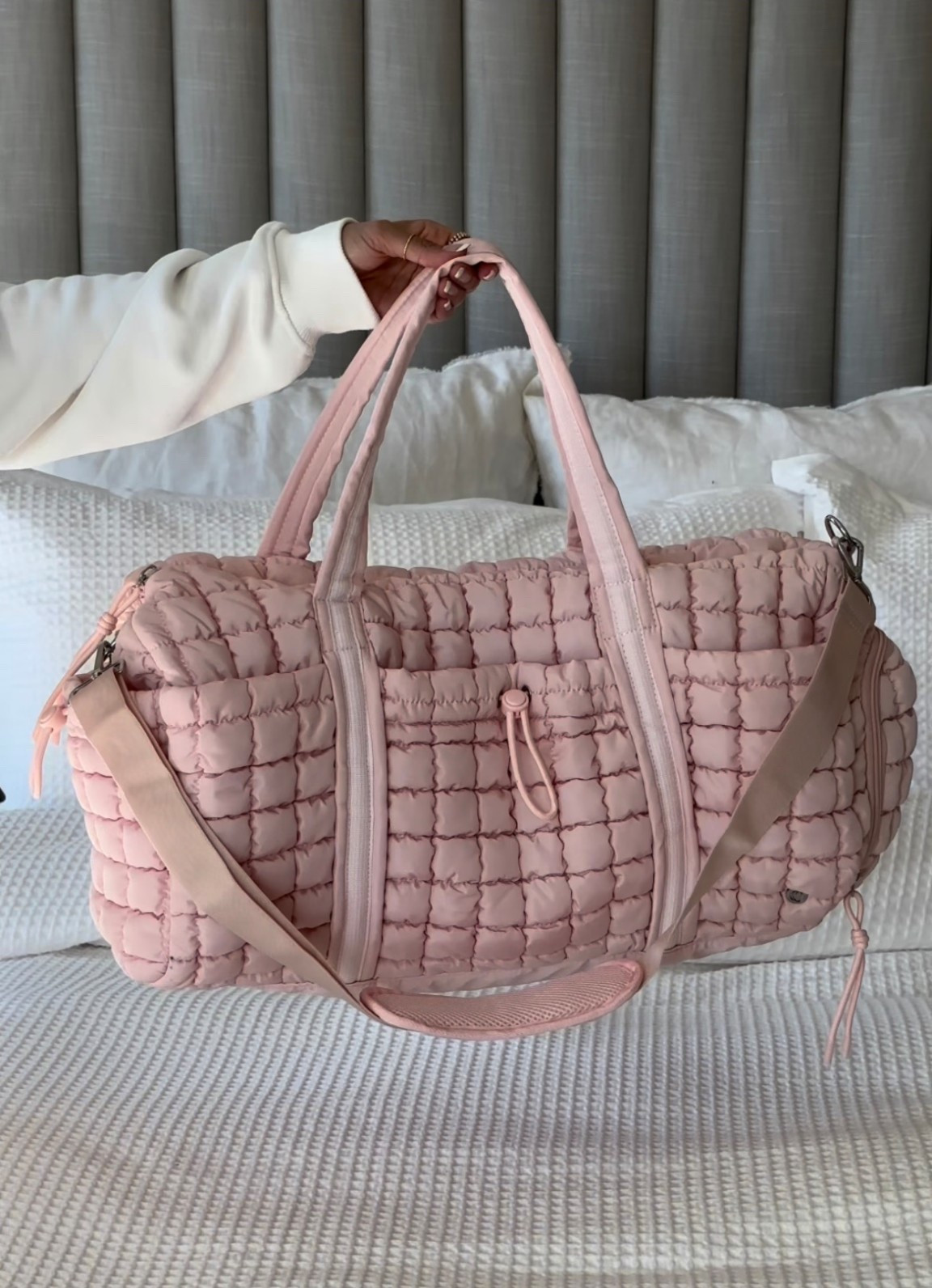 Scroll to shop!! Follow for more!!! Xo! ✨

#LTKStyleTip #LTKItBag #LTKFindsUnder100