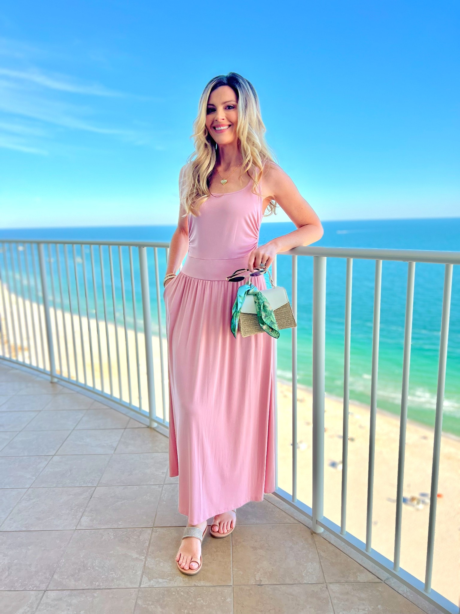 Ocean views 🌊🌸🩵🧜🏼‍♀️💕
Loving this new drop waist maxi!
The material is SO soft too. 
 Happy that spring/summer dress season is here ☀️💖🪸🪷🌸
.
.
.
.
.
#amazonfashion #maxidress #maxidresses #longdresses #longdress #pinkdress #comfortabledress #springdress #summerdress #amazonstyle #amazondress #tankdress #sleevelessdress #pinkmaxi #maxilength #orangebeach #orangebeachalabama #dropwaist #sqaureneck #brunchdress #blushpink 

#LTKOver40 #LTKSaleAlert #LTKFindsUnder50