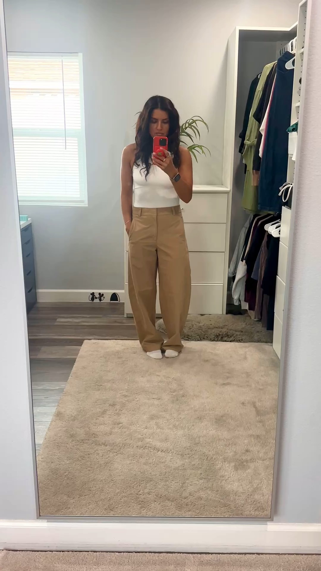 OBSESSED is an understatement with these trousers from Uniqlo. I have in black & beige in a size small and I’m tempted to get more colours! 🫶🏽

#LTKSeasonal #LTKStyleTip #LTKFindsUnder100