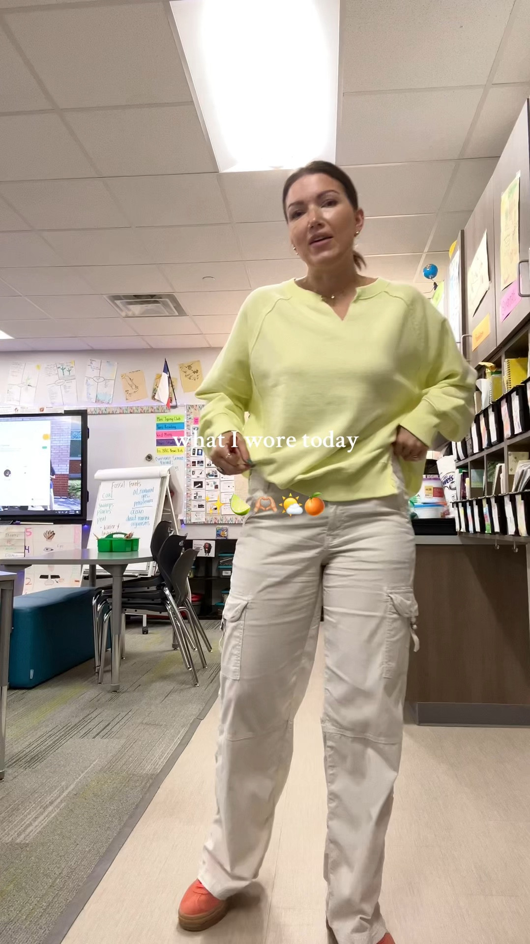 Thursday fit check ✨🍋‍🟩🫶🏼🌤️🍊

pants are 8 long, could’ve sized down they’re pretty spacey in the waist 

#LTKmidsize #LTKsalealert #LTKfindsunder50