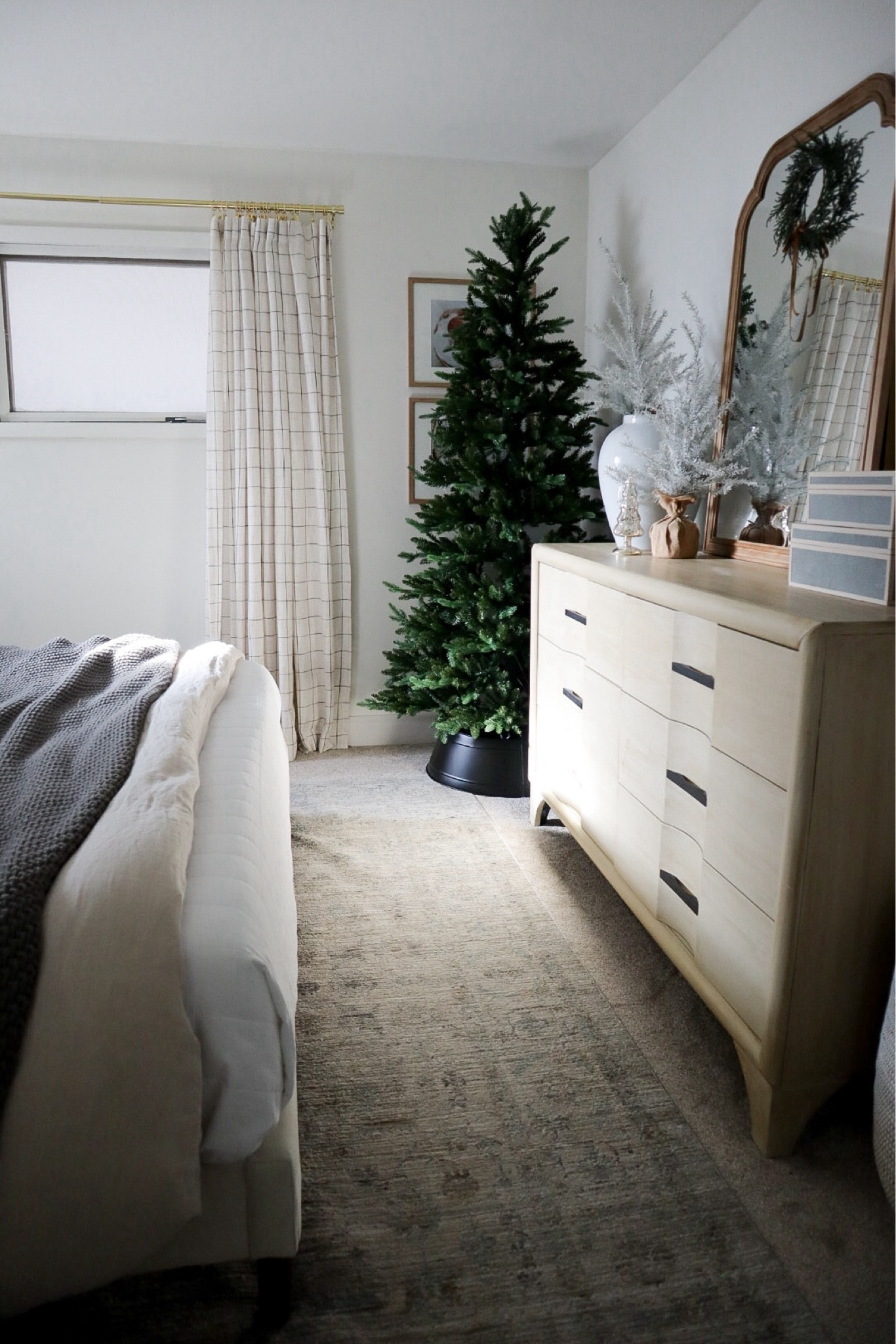 Loving this black tree collar from target 

Follow me @crystalhanson.home on Instagram for more home decor inspo, styling tips and sale finds 🫶

Sharing all my favorites in home decor, home finds, Christmas decor, holiday decor, affordable home decor, modern, organic, target, target home, magnolia, hearth and hand, studio McGee, McGee and co, pottery barn, amazon home, amazon finds, sale finds, kids bedroom, primary bedroom, living room, coffee table decor, entryway, console table styling, dining room, vases, stems, faux trees, faux stems, holiday decor, seasonal finds, throw pillows, sale alert, sale finds, cozy home decor, rugs, candles, and so much more.


#LTKSeasonal #LTKHoliday #LTKhome