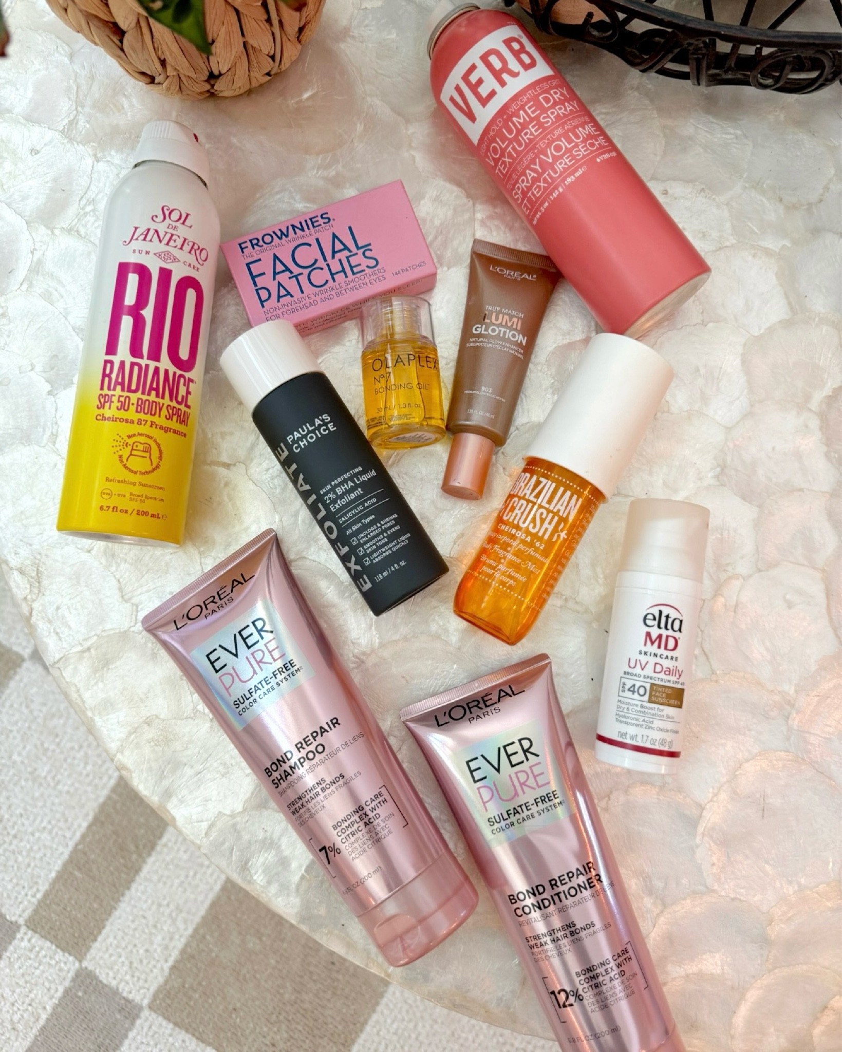 Amazon Prime Day Beauty 📦💕

prime day, prime sale, prime day sale, amazon prime day, amazon, amazon finds, amazon style, amazon fashion, Madison Payne 

#LTKStyleTip #LTKSaleAlert #LTKBeauty