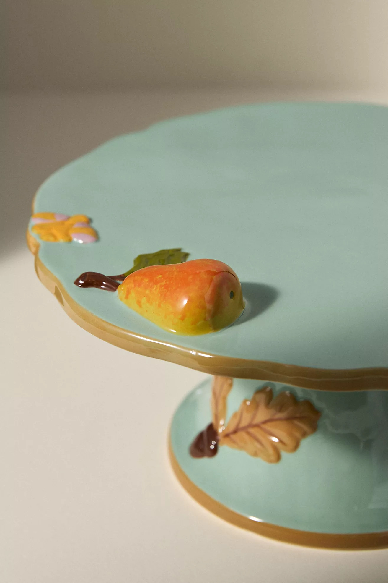 The Faye Icon Stoneware Cake Stand: Fall Edition | Anthropologie (UK)
