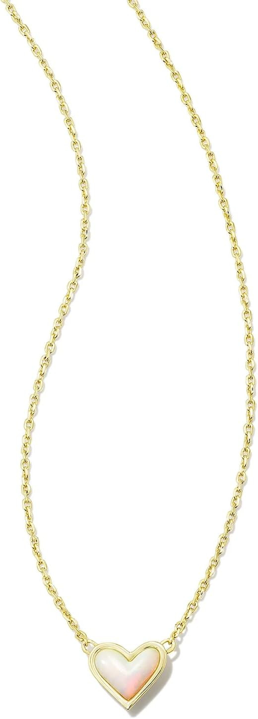 Kendra Scott Framed Ari Heart Short Pendant Necklace | Amazon (US)