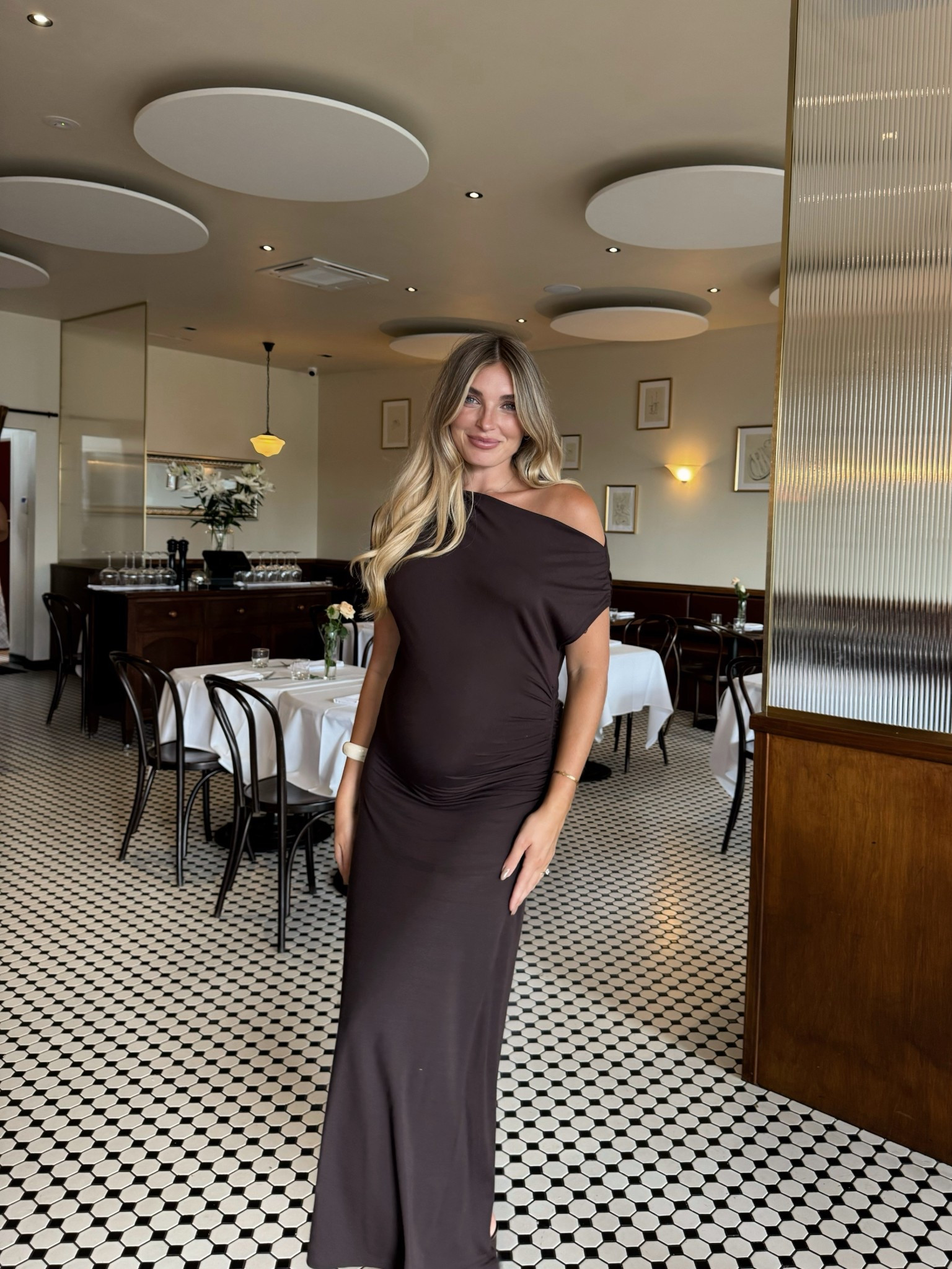 Stretchy pregnancy friendly dress 🤎

#LTKmaternity #LTKaustralia