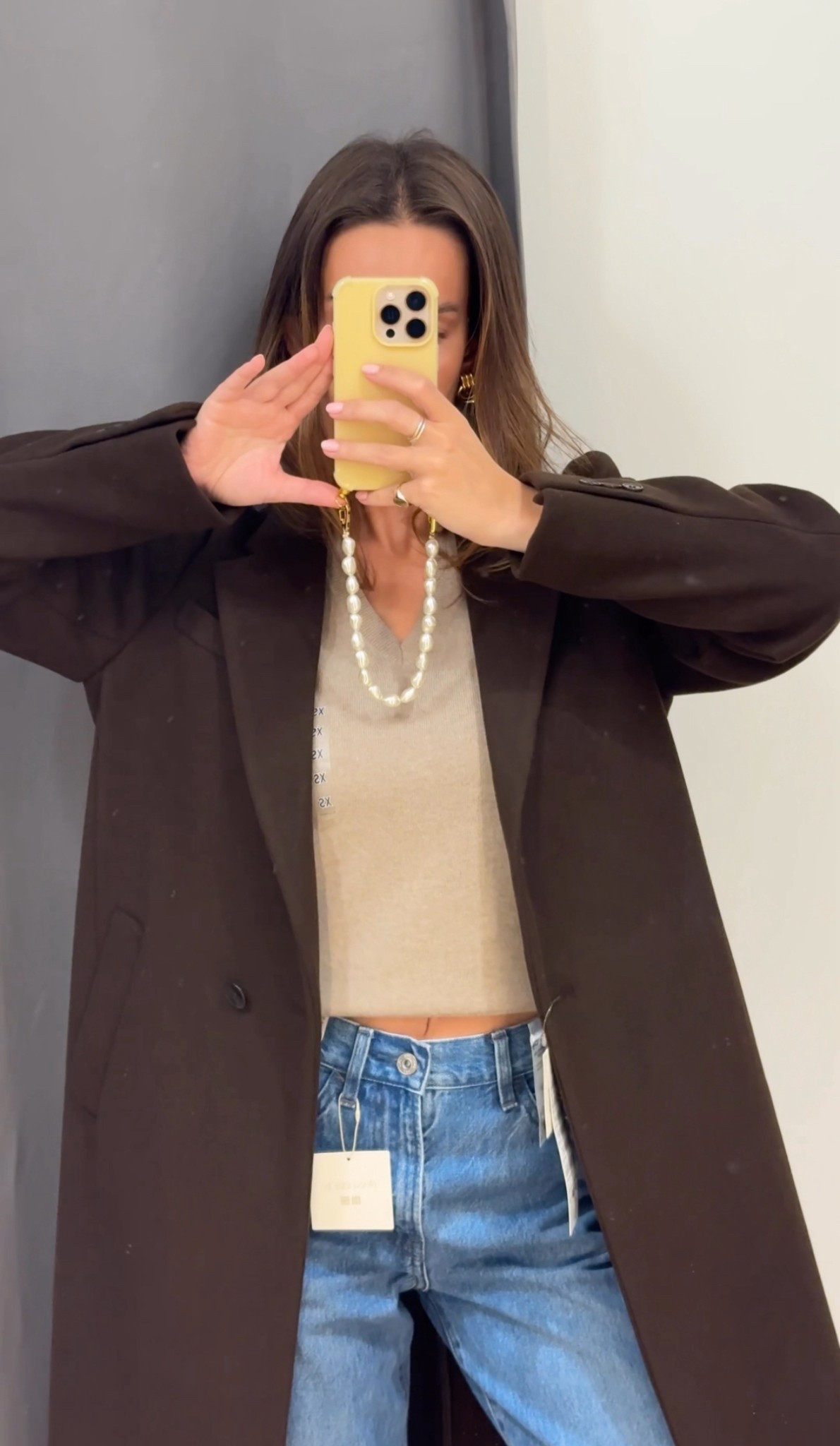 Cashmere v neck and long coat are the perfect autumn winter combination 🙌🏼

#LTKautumn #LTKuk #LTKwinter