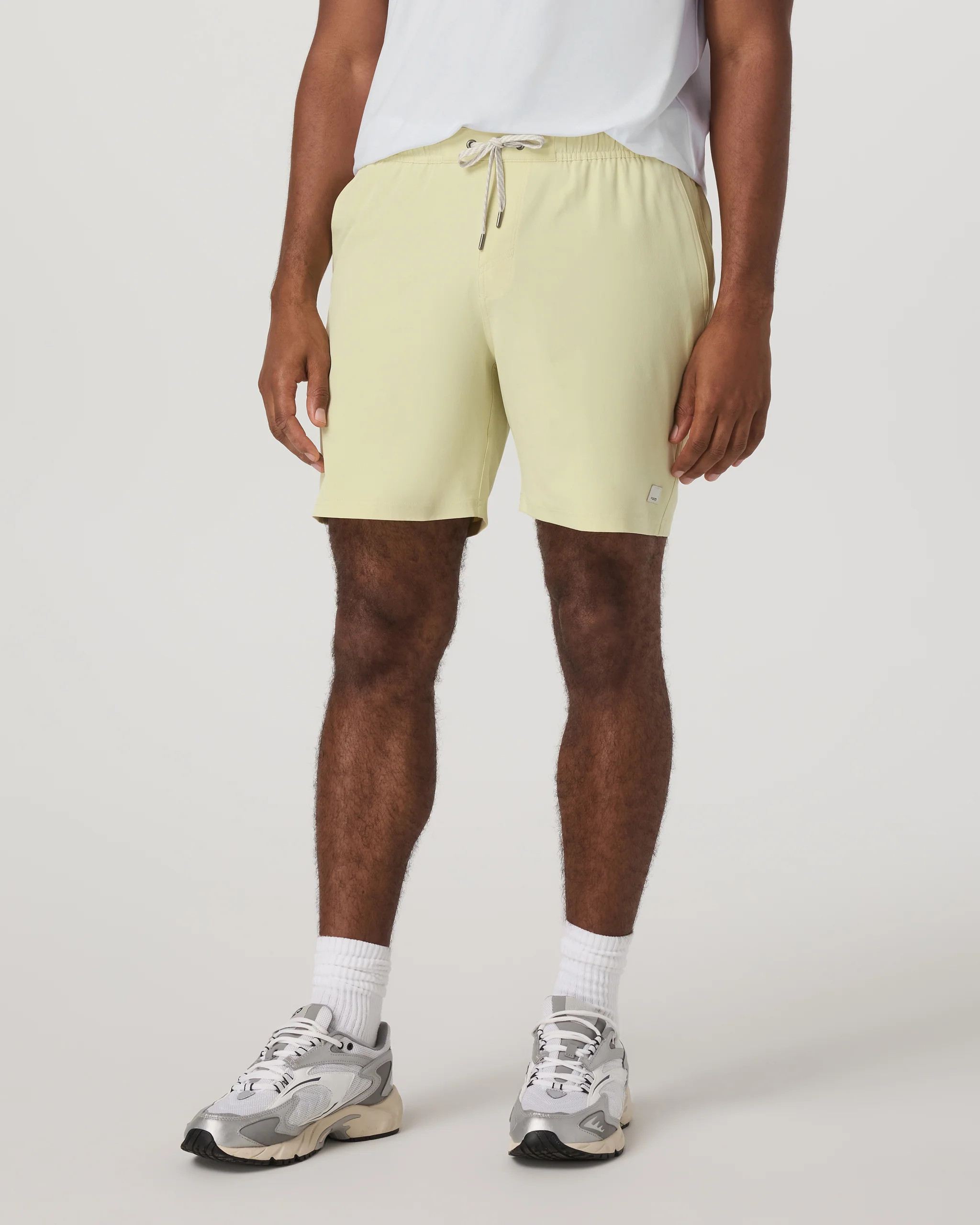 Banks Session Short Unlined 7" – Seed Linen Texture Shorts – Shorts – Vuori | Vuori Clothing (US & Canada)