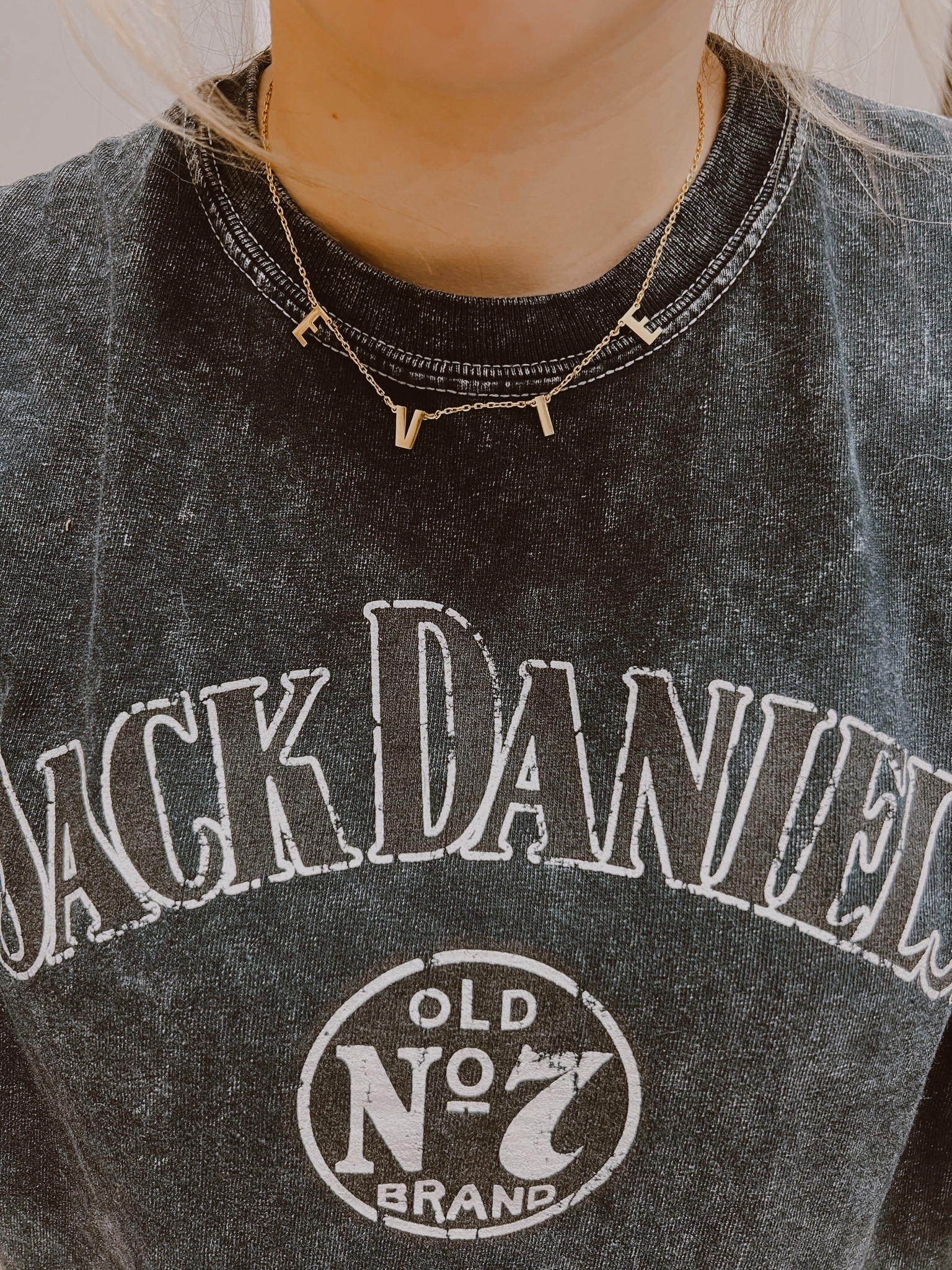 My fav, every day necklace. 🎀