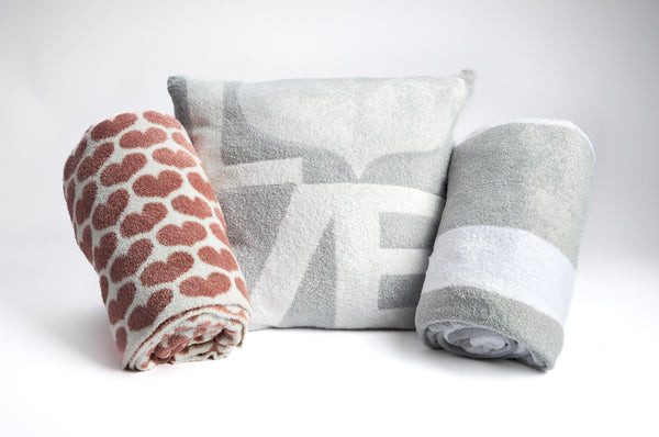 The LOVE Bundle | Little Giraffe