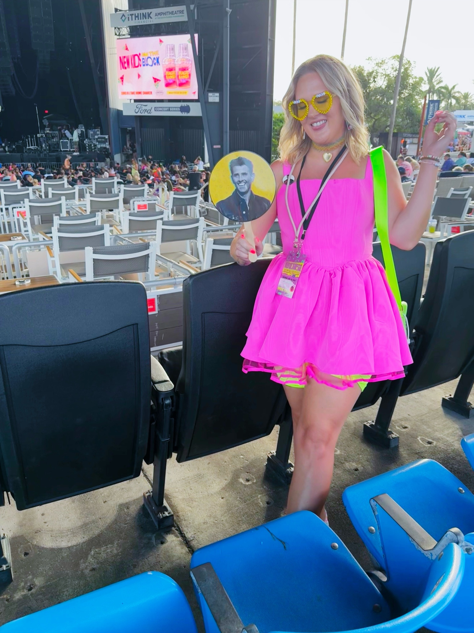 NKOTB concert look 💕
#nkotb #newkidsontheblock #nostalgia