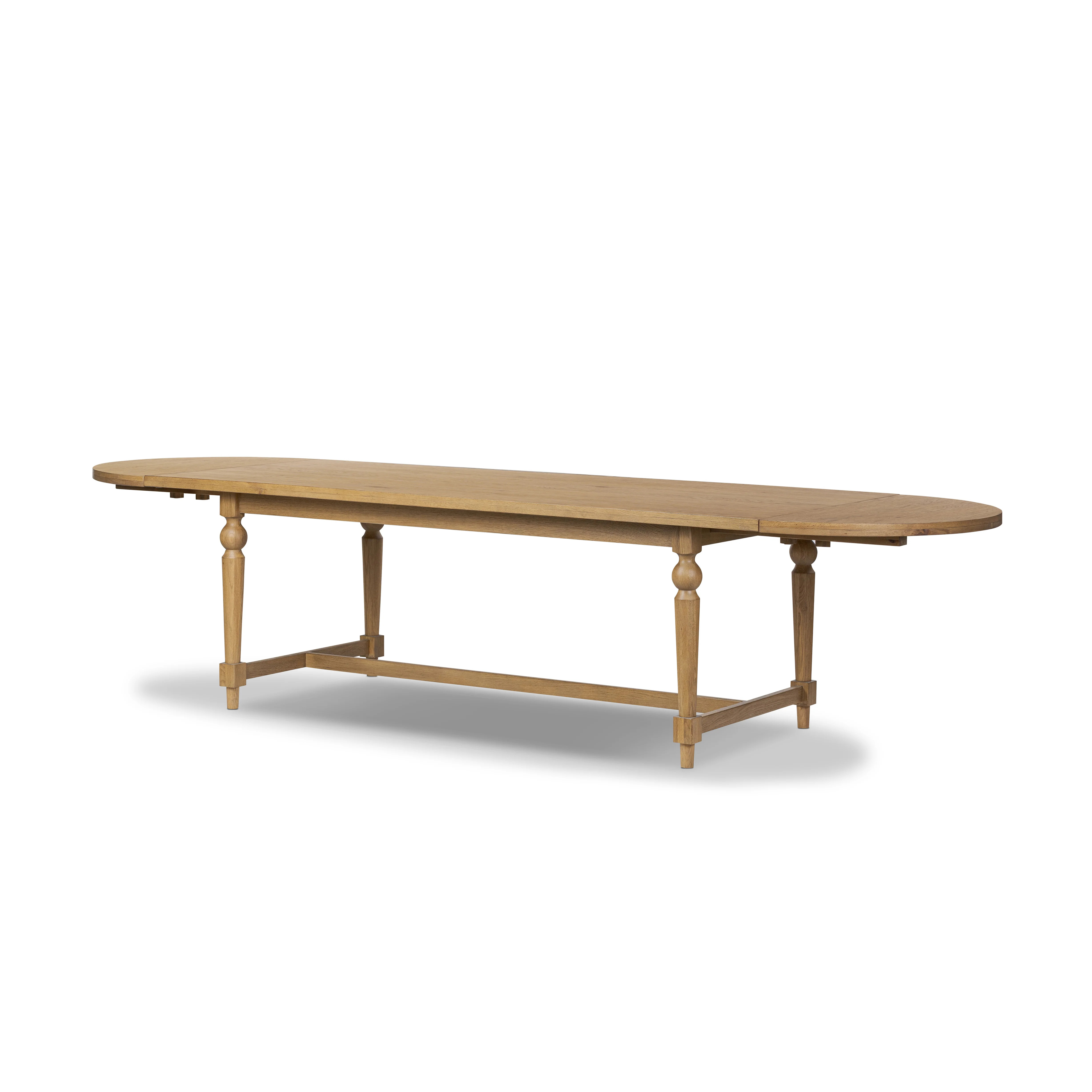 Beau Oval Extension Dining Table | Magnolia