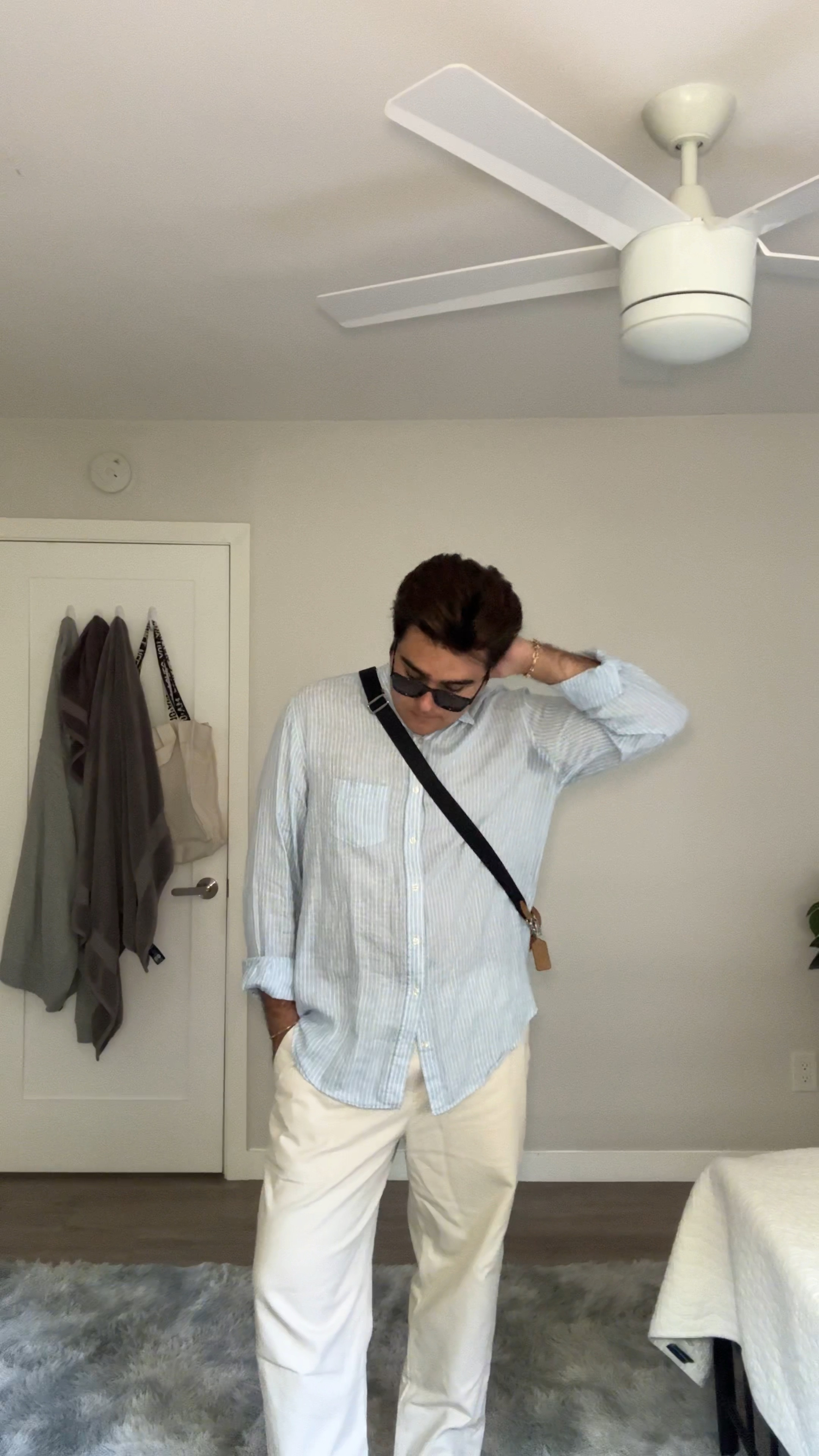 get ready with me 🌫️

#LTKStyleTip #LTKVideo #LTKMens