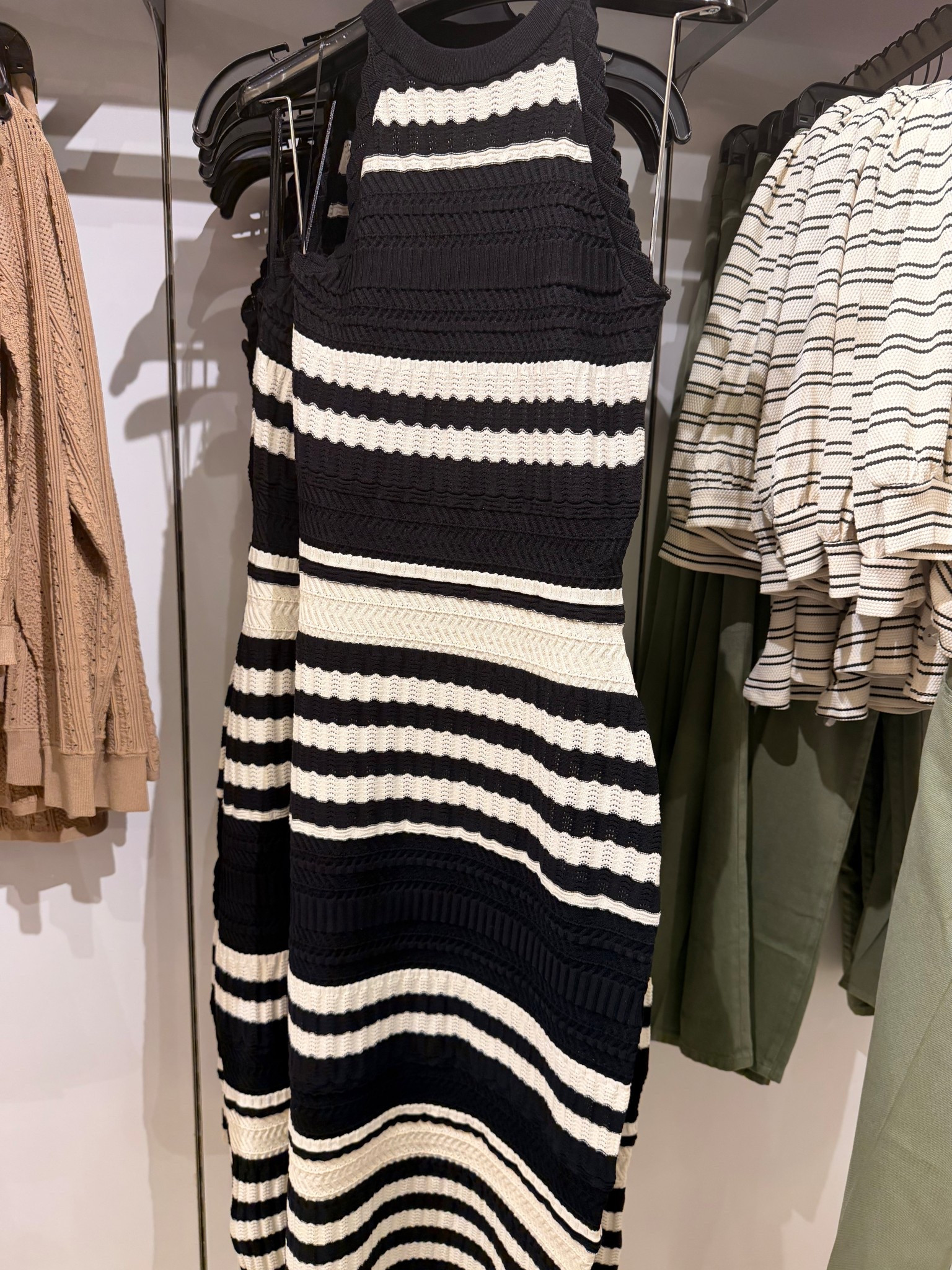 Sleeveless Sweater Midi Dresss

#LTKootd #LTKgrwm #LTKdayinmylife