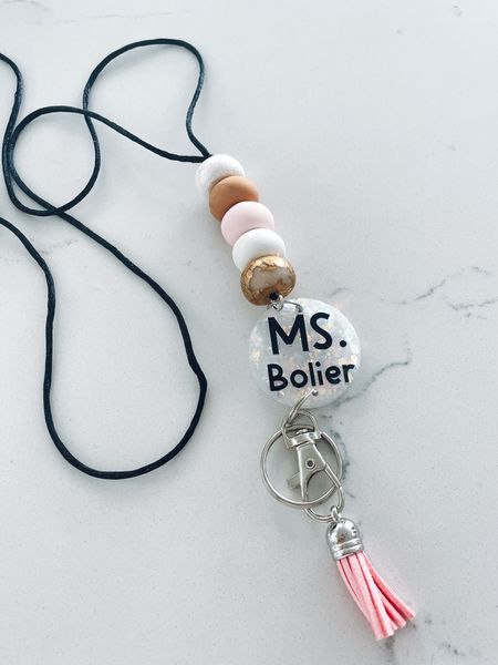 new custom teacher lanyard from my fav! use code MSBOLIER15 to save 15% on your order!! 

| middle school teacher | teacher lanyard | teacher style | teacher gifts | teacher favs

#LTKworkwear