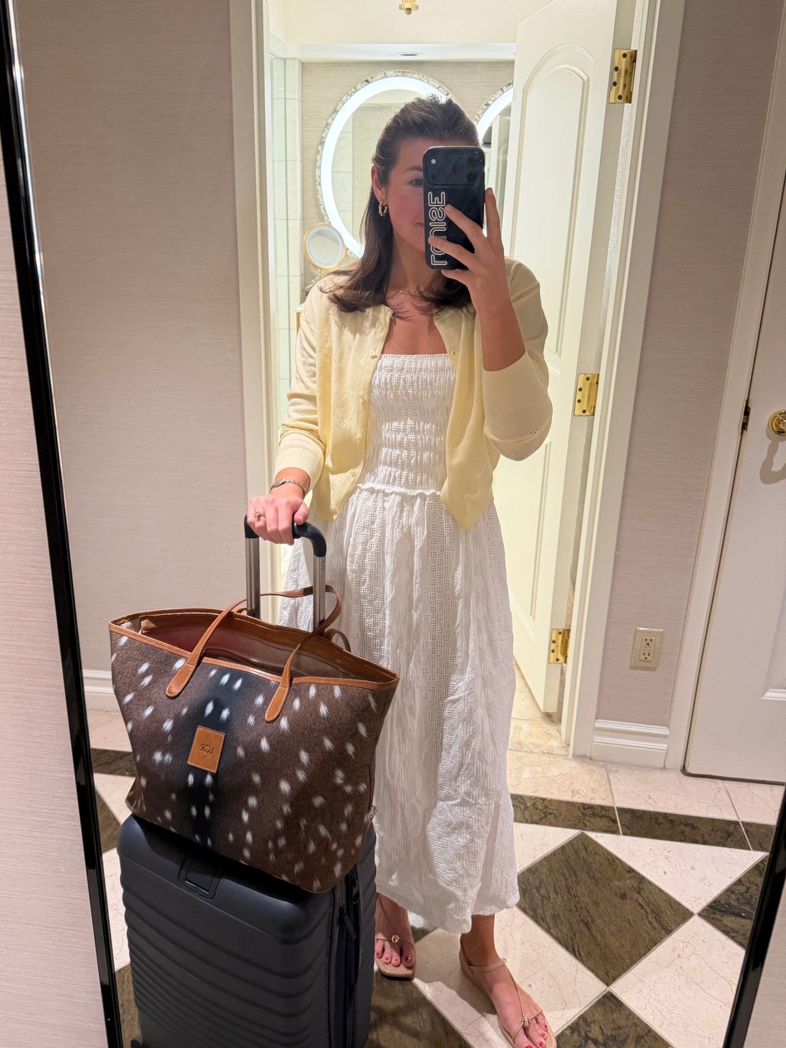 Travel outfit! Wearing a S in dress