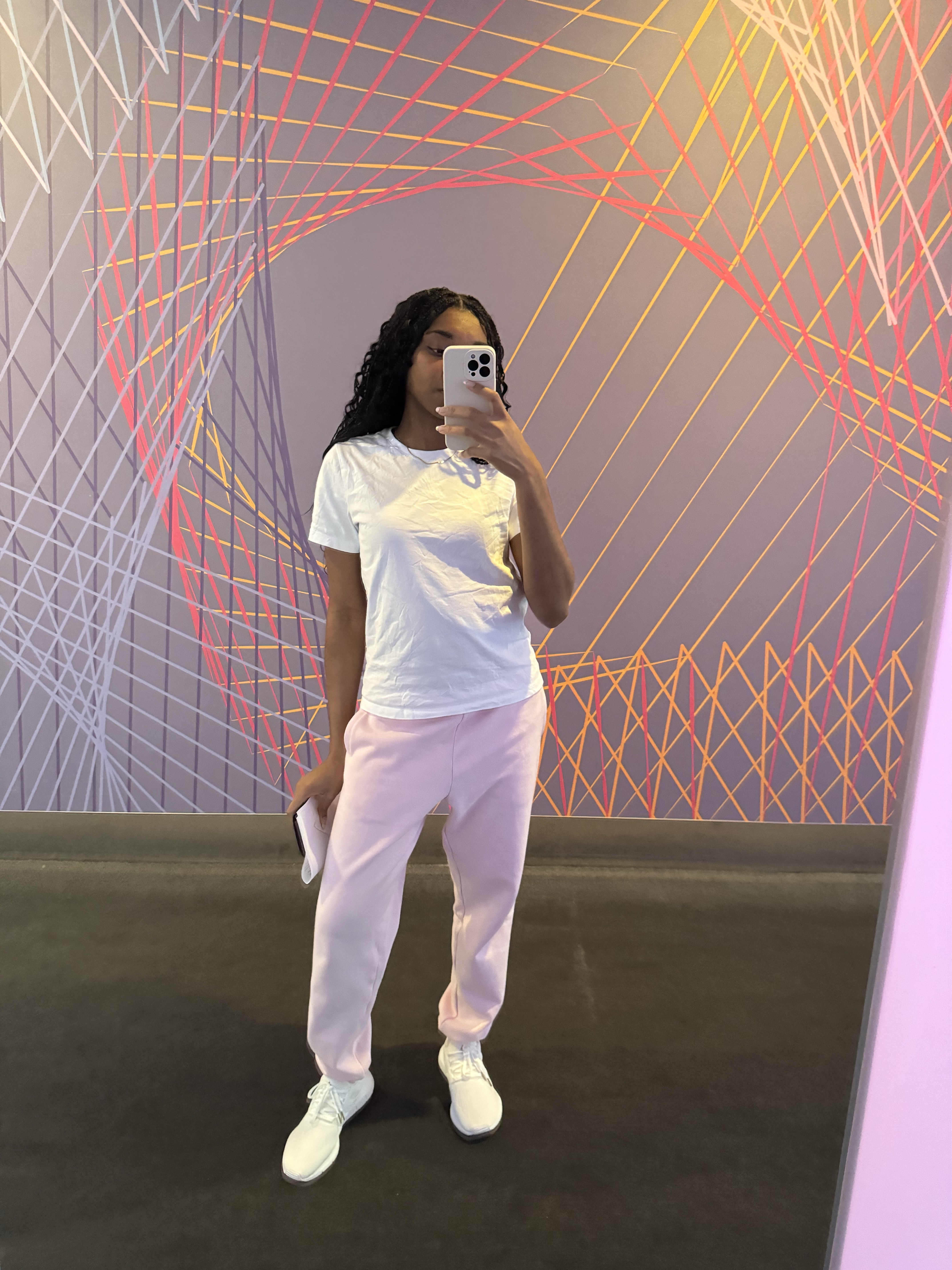 Travel Outfit: the perfect airport outfit for when you want to be cozy and chic.

#summertravel #skims #airportoutfits

#LTKSummerEdit #LTKTravel #LTKStyleTip