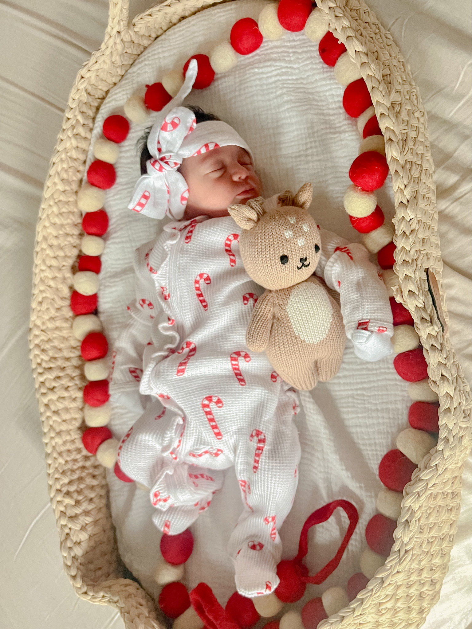 The cutest Christmas footie your baby girl! If you haven’t gotten it yet, run! So cozy and so cute 🎄 

#LTKbaby #LTKHoliday #LTKSeasonal