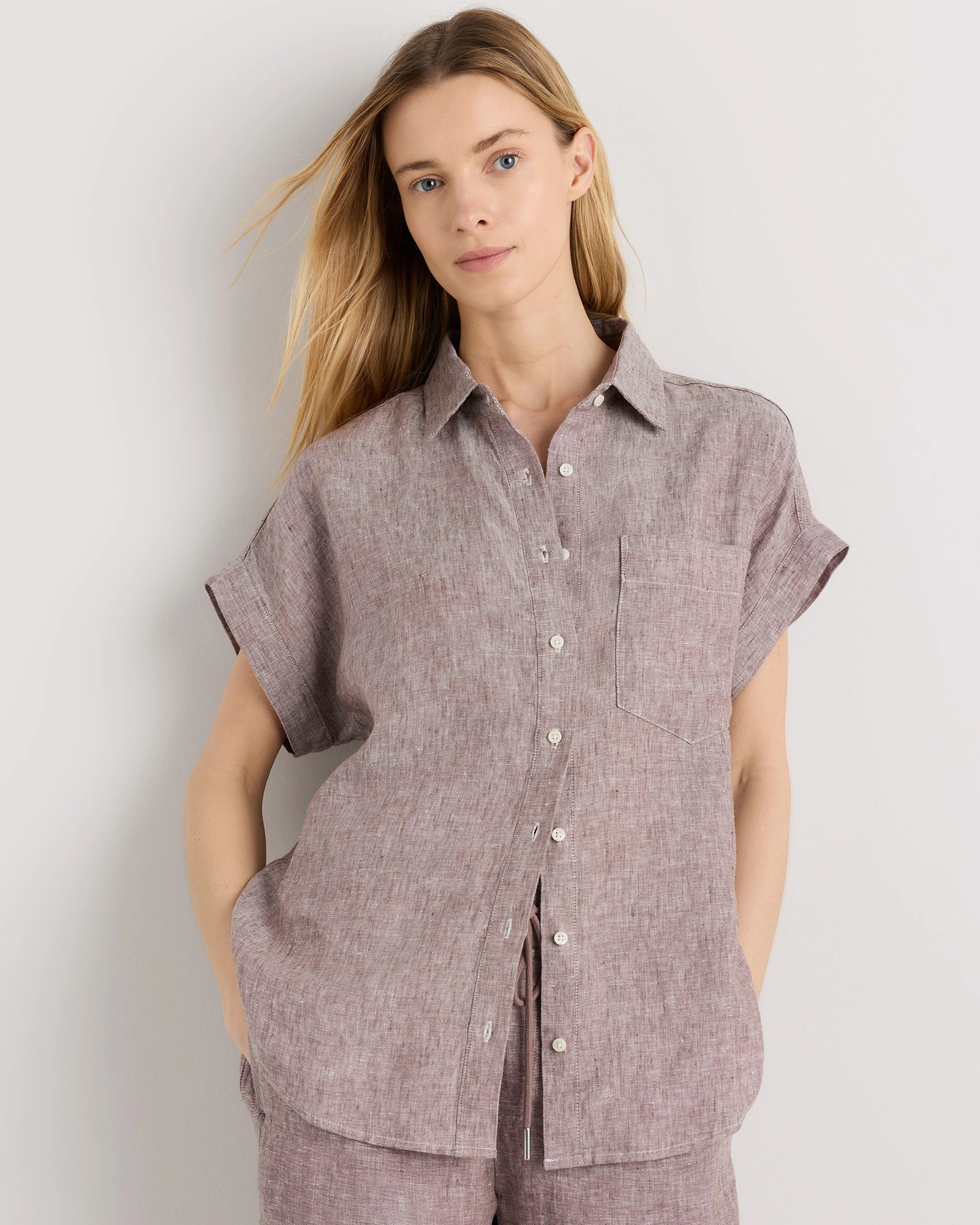 Quince | Women's 100% European Linen Camp Shirt in Black, Size Small | Quince