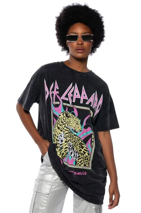 DEF LEPPARD PYROMANIA TSHIRT DRESS | AKIRA