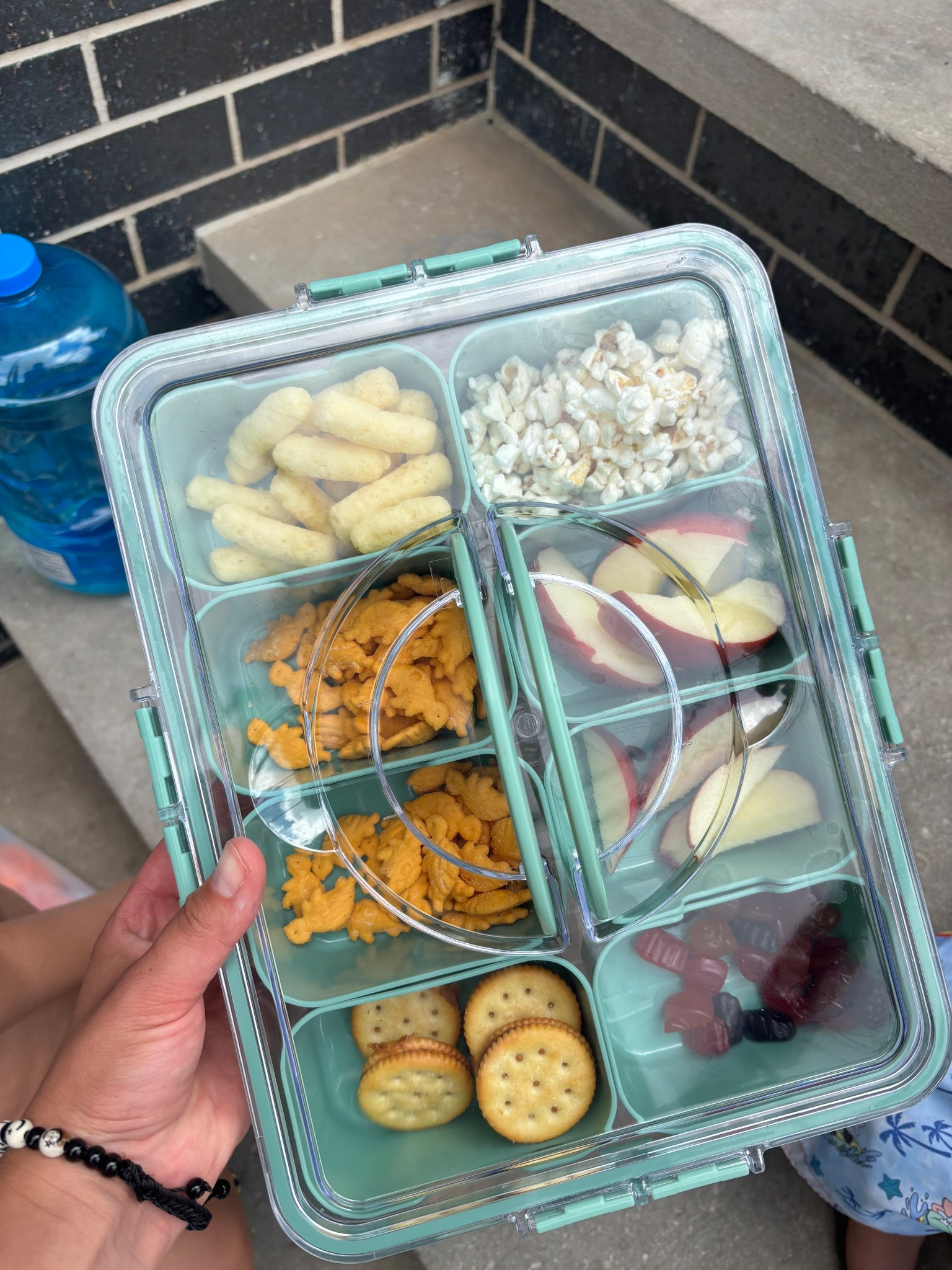 $10 snack box!! So much space!

#LTKFindsUnder50 #LTKKids #LTKTravel