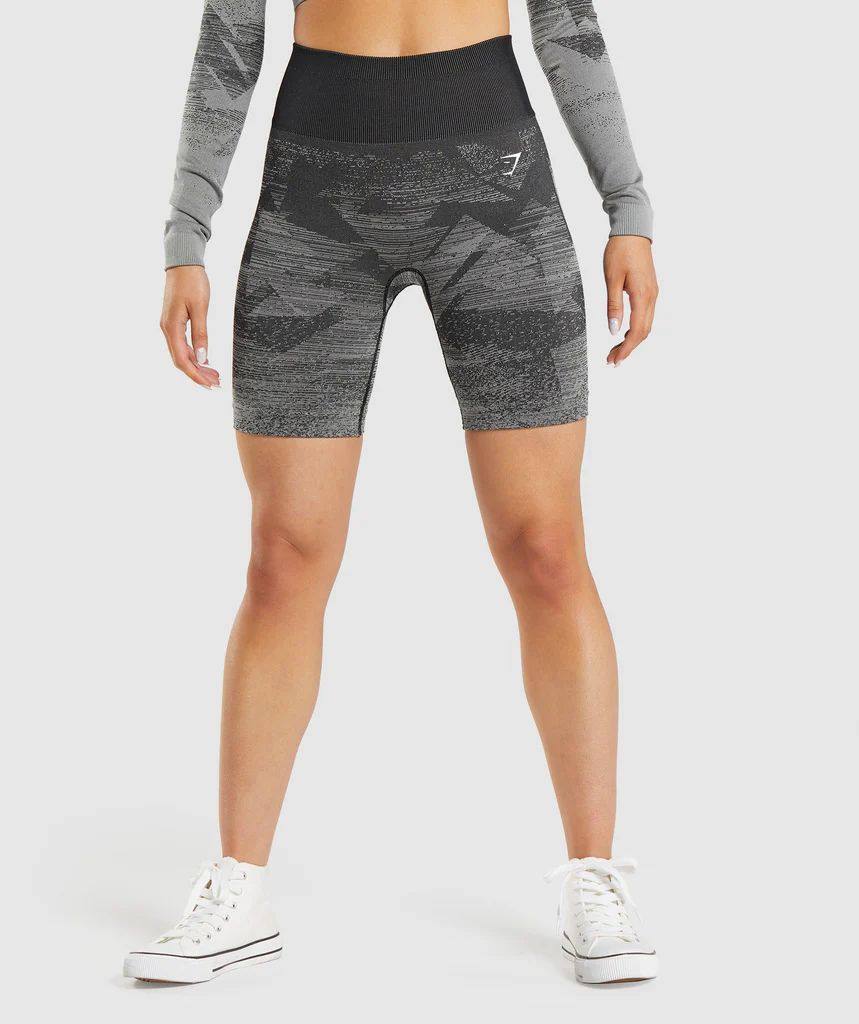 Gymshark Adapt Ombre Seamless Shorts - Triangle | Black Print | Gymshark (Global)