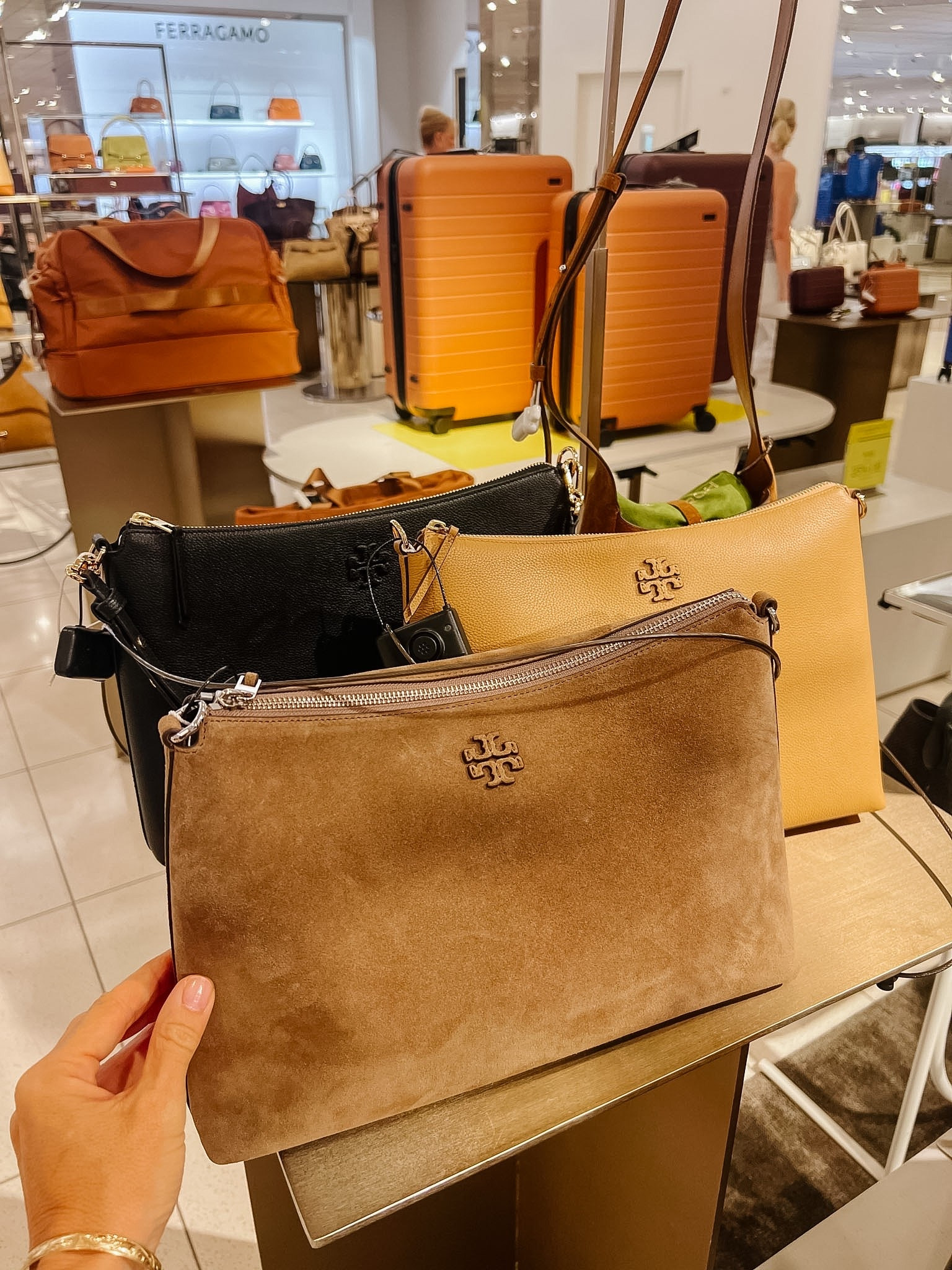 Nordstrom Anniversary Sale 

Tory Burch Bag

#LTKSaleAlert #LTKOver40 #LTKSeasonal