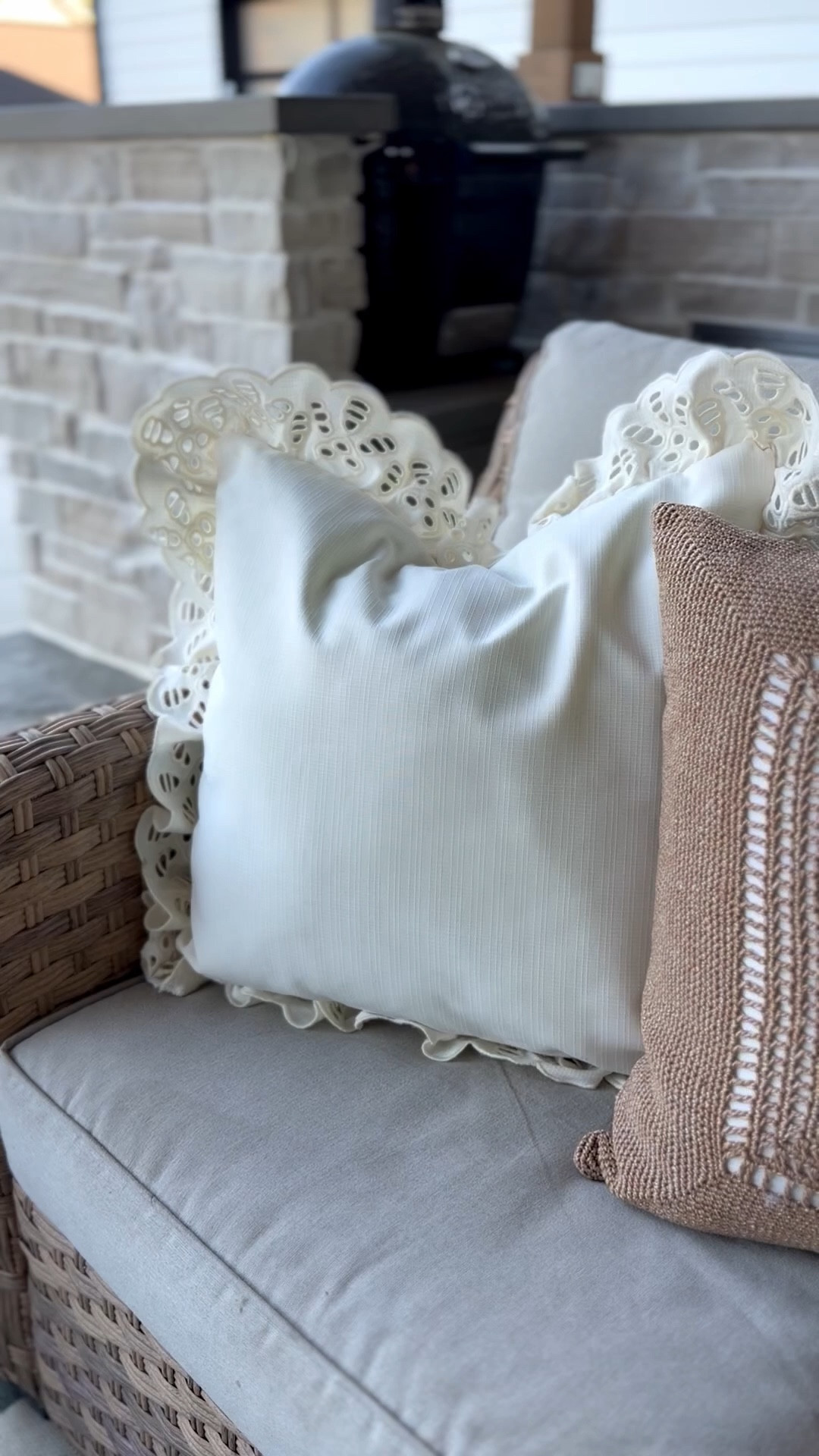 Outdoor couch pillows 

#LTKHome