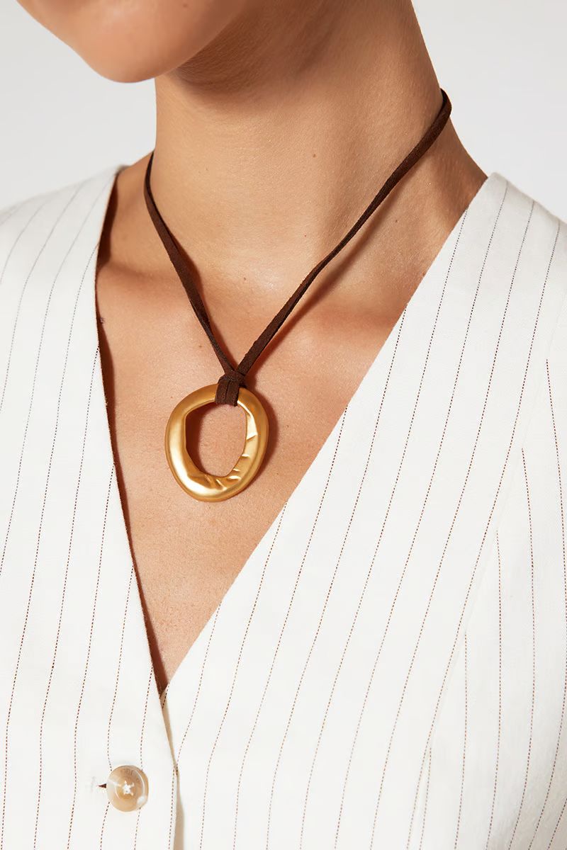 Brown Mini Necklace | Stylerunner