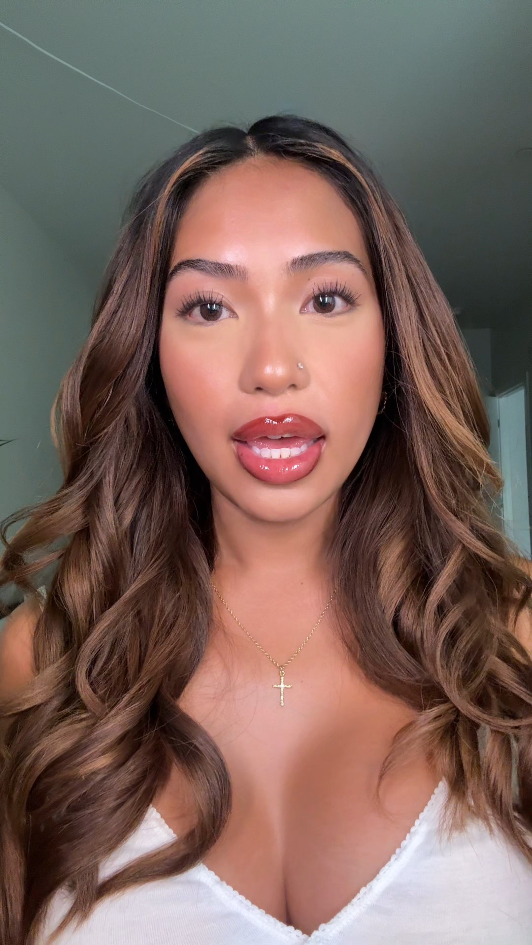 No foundation makeup > 
Summer Friday blush: toasted terracotta 
Makeup by Mario skin enhancer: medium dark 
Hourglass: suede 

#LTKSeasonal #LTKStyleTip #LTKBeauty
