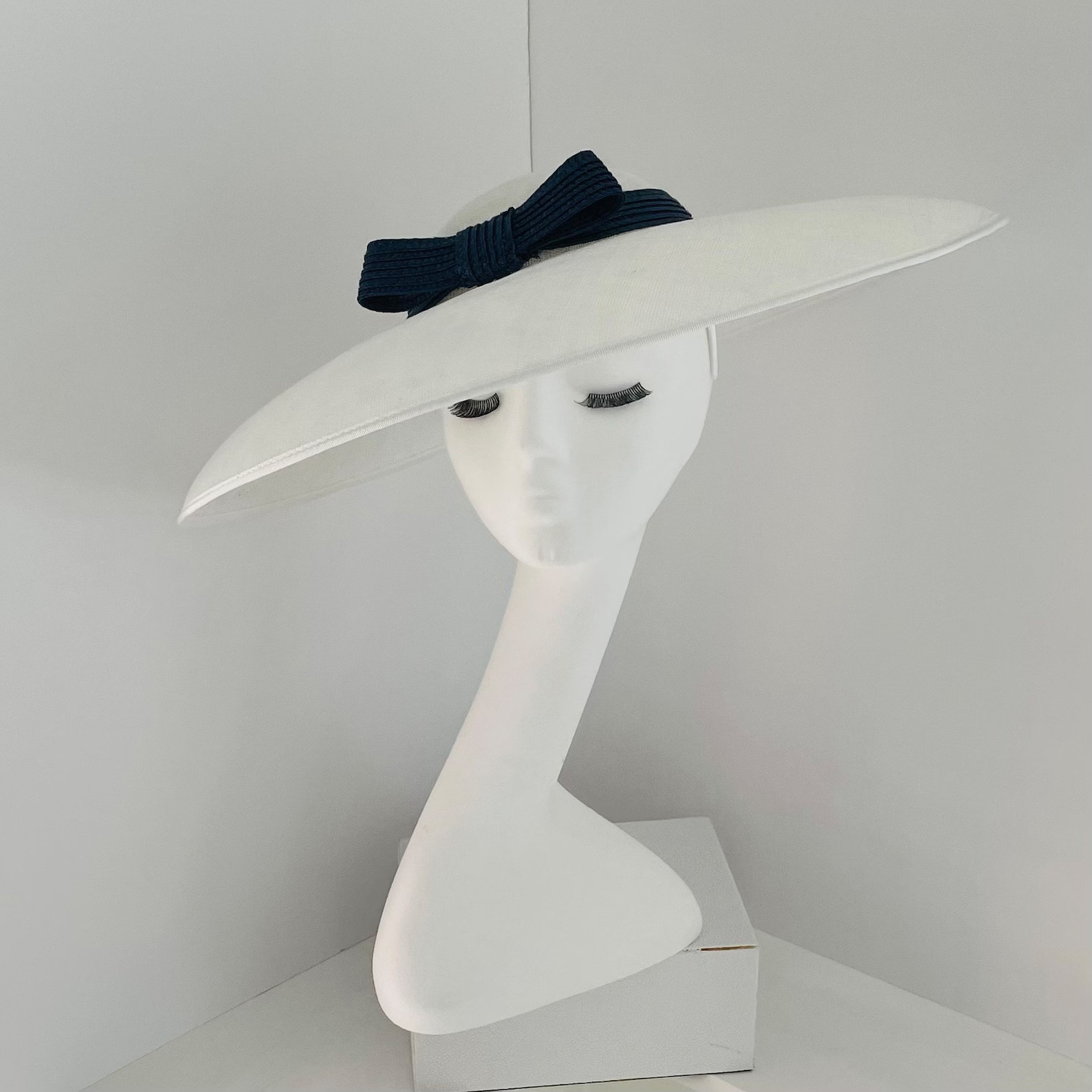 Ascot Ladies Race Day Occasion COCO Headpiece Hat Fascinator in White With Navy Bow Detail Bespok... | Etsy (US)