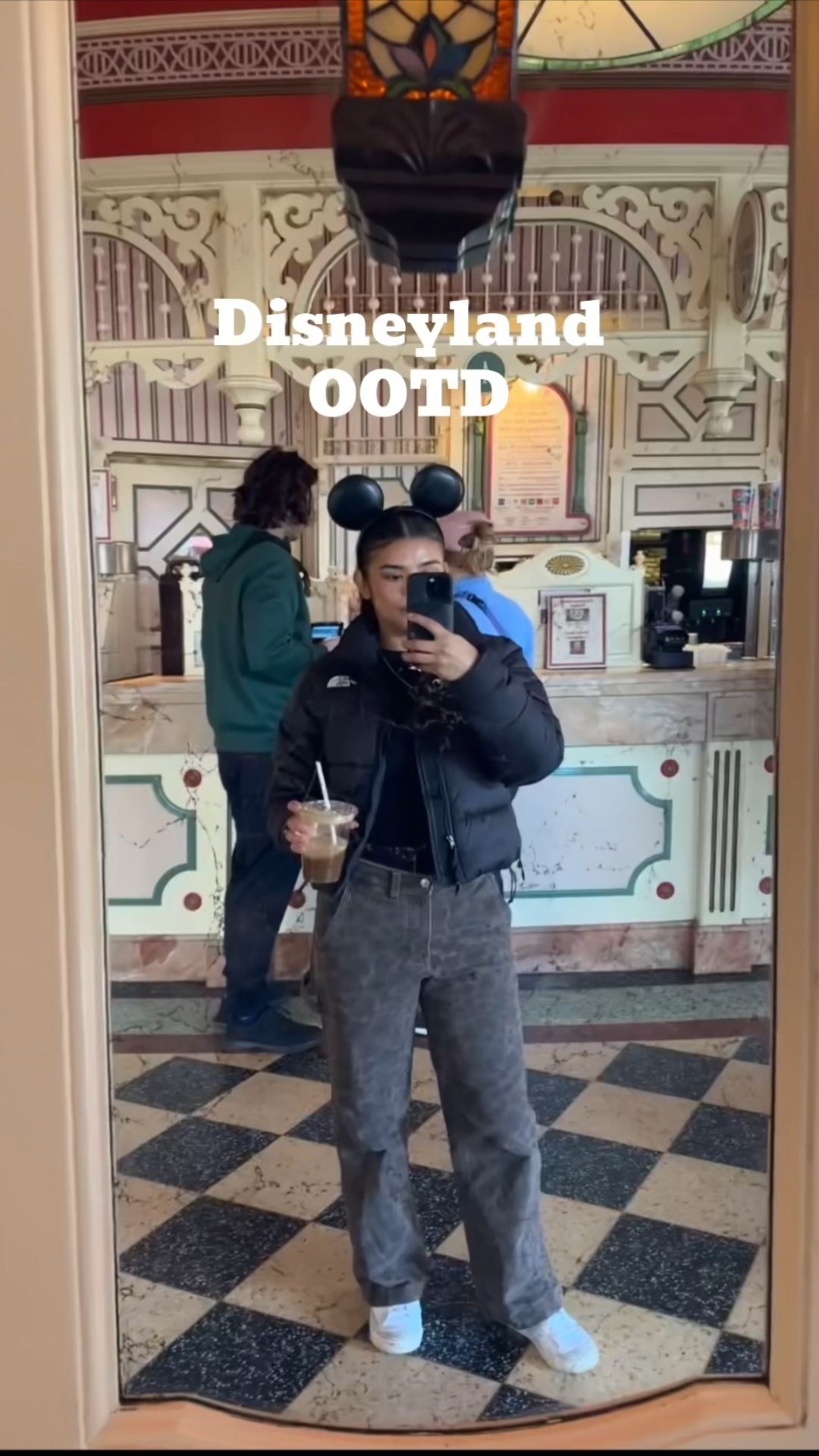 Disneyland OOTD

#LTKPetite #LTKFindsUnder100 #LTKShoeCrush