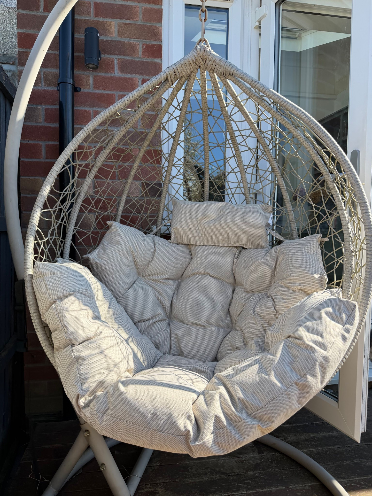 Perfect replacement egg chair cushion 😍