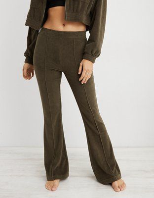 Aerie Groove-On Rib Velour Flare Pant | American Eagle Outfitters (US & CA)