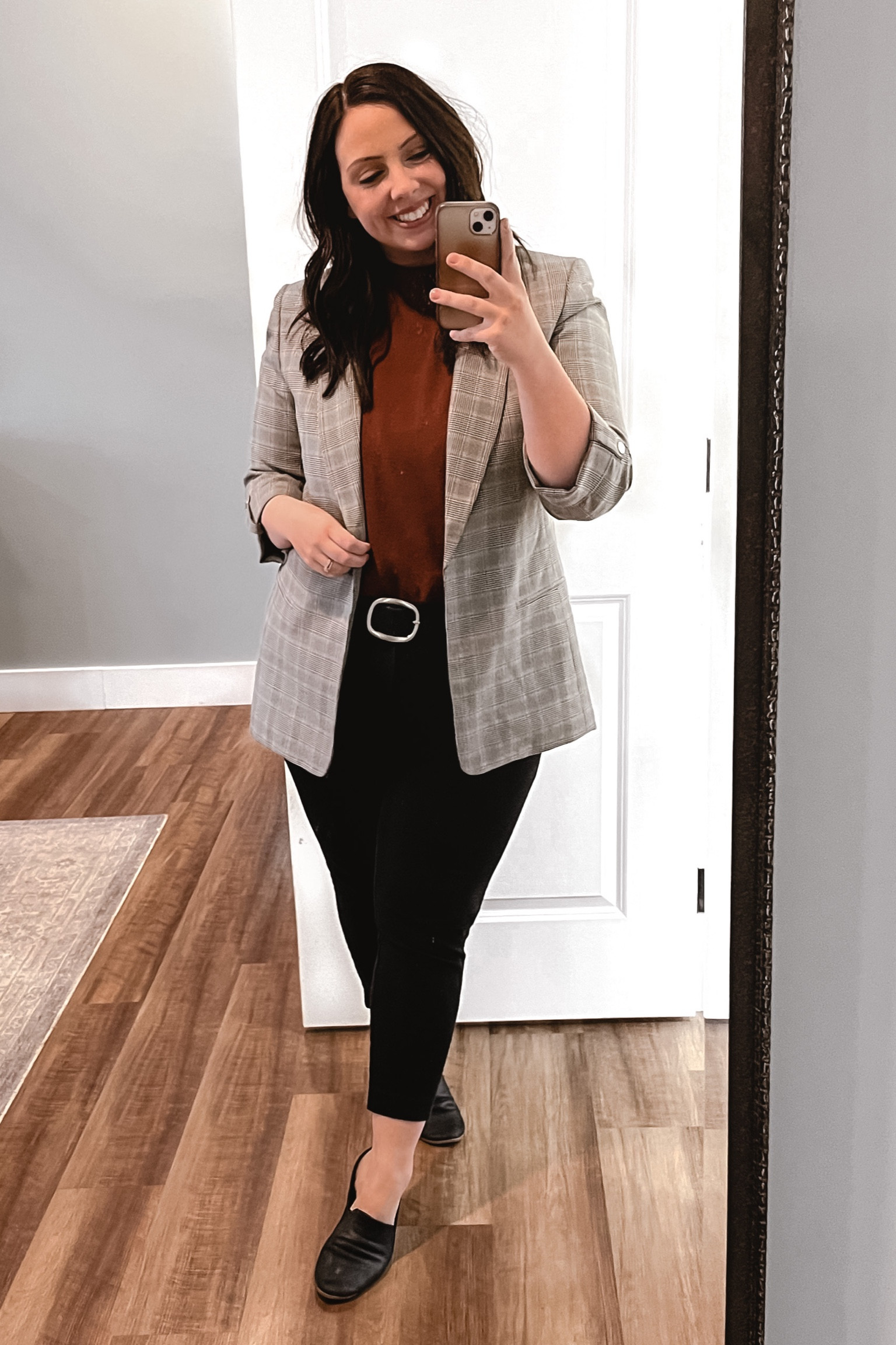 Womens workwear - professional style with a blazer. Affordable office wear in a budget!

#LTKcurves #LTKunder100 #LTKworkwear