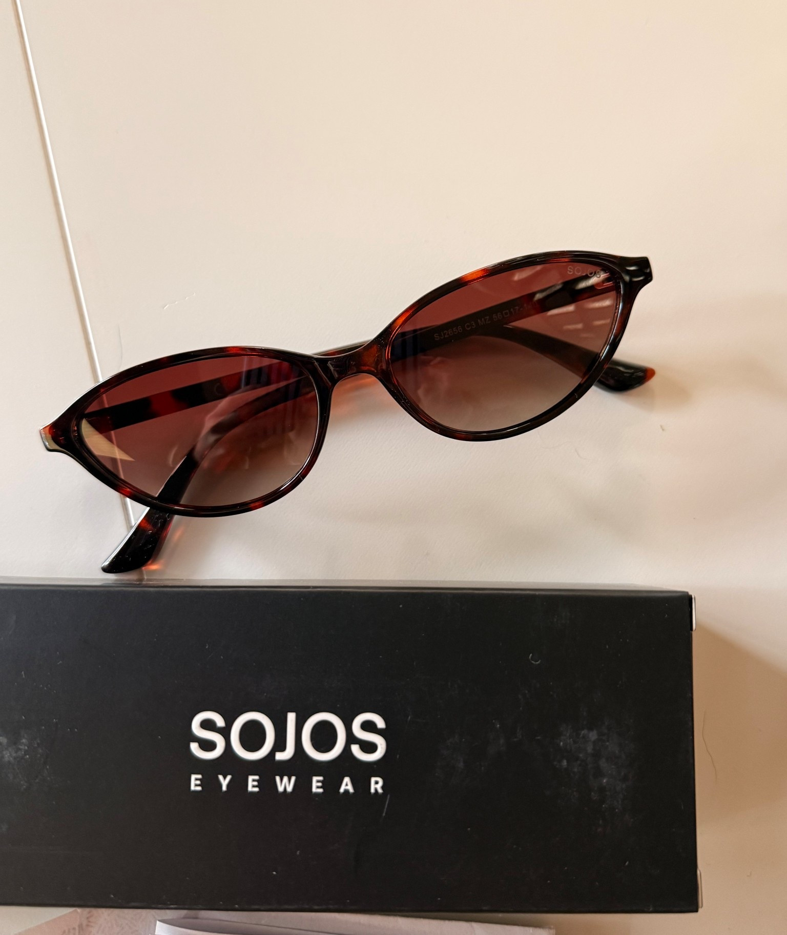 Trendy and super affordable Amazon sunglasses for spring/summer 🩵🩵 
-cat eye sunglasses, Amazon fashion, Amazon Shopping , sunglasses trendy , retro cat eye sunglasses , tortoise sunglasses 

#LTKFestival #LTKootd #LTKSaleAlert