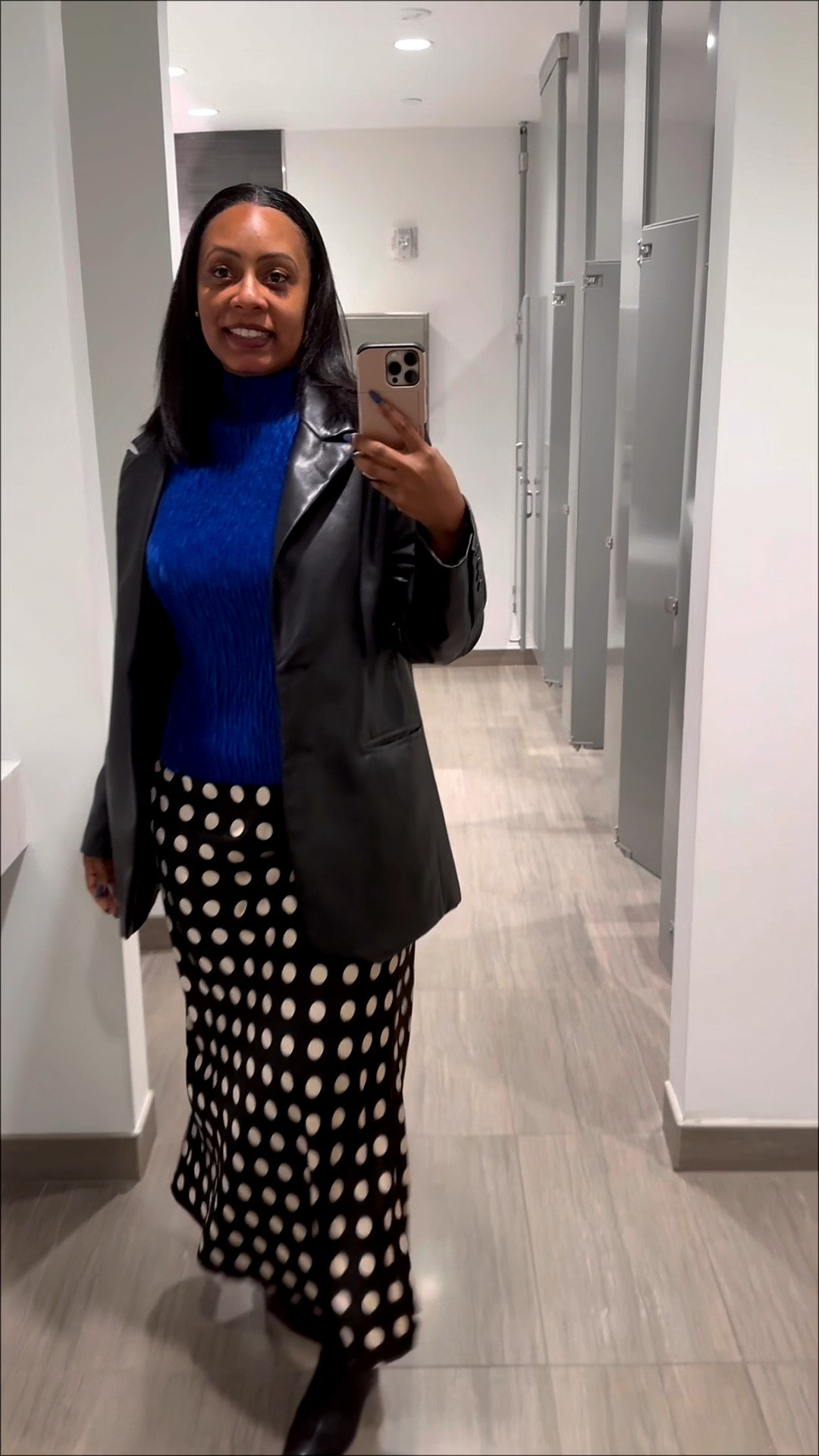 Good morning ☀️ did you have your mirror hype session yet?! I highly recommend for that extra confidence boost to have a great day 😉

#LTKootd #LTKWorkwear #LTKFindsUnder50