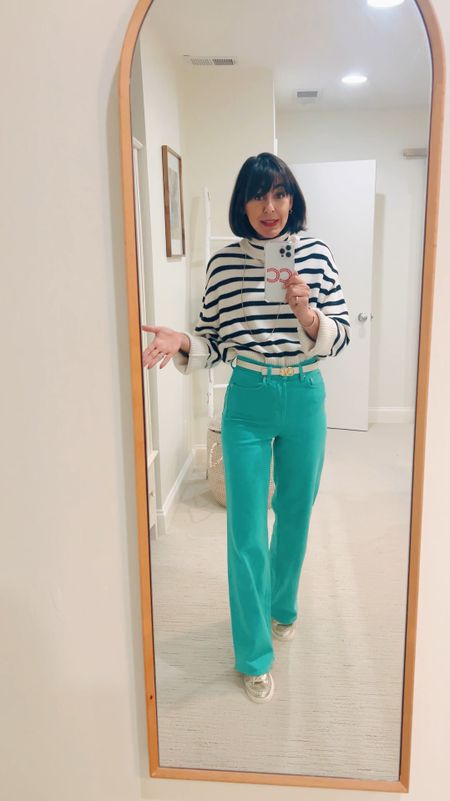 Haute Mama Look Of the Day
Stylist tip- this is what I’m wearing when the weather is acting psychotic 
Colored denim and a striped sweater 
Check out my new. Designer inspired shoe finds 