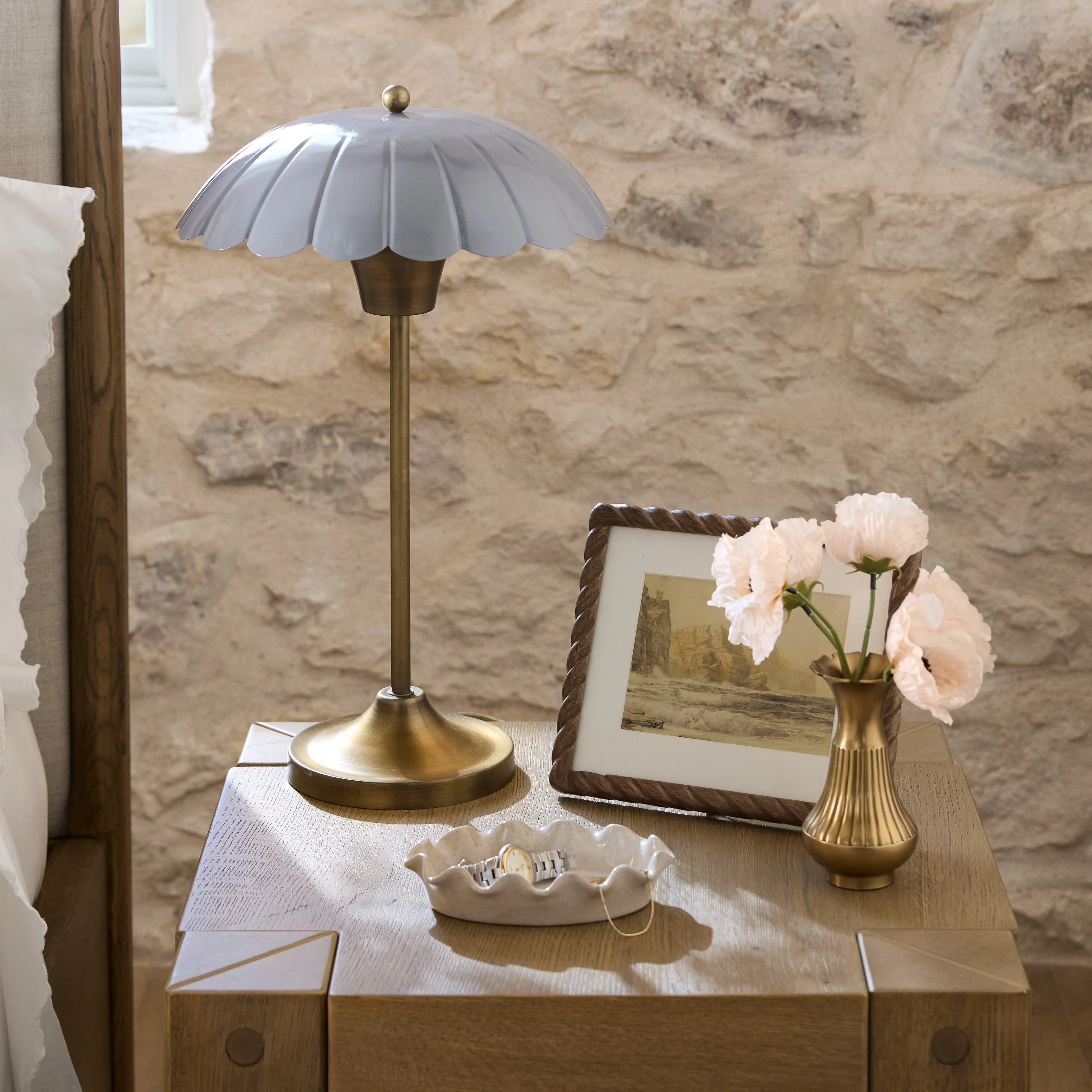 Carolyn Enamel Table Lamp | Magnolia