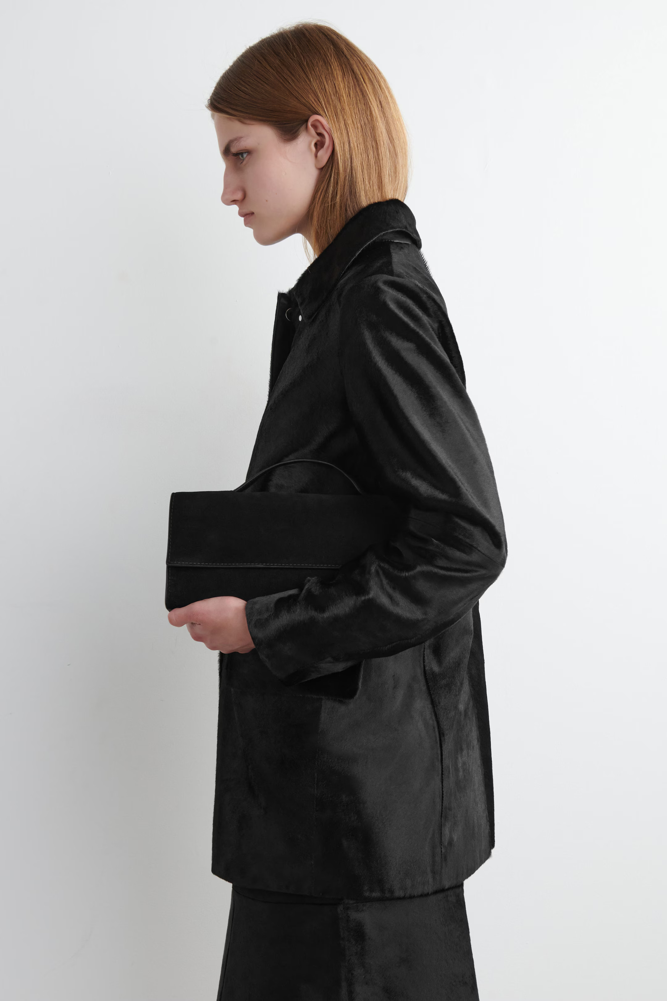 GALLERY CLUTCH BAG - SUEDE - BLACK | COS US | COS (US)