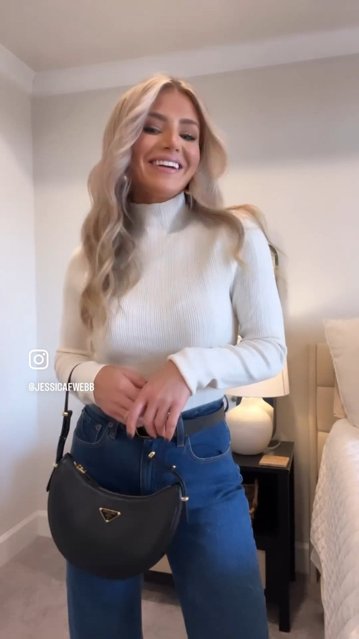 Classic outfit perfect for grabbing dinner. These jeans are incredible you guys! I can’t get over them. Wearing size 27 regular. I’m 5’3” so the length is perfect to wear with jeans. Medium in the turtleneck!

#LTKSeasonal #LTKfindsunder100 #LTKstyletip