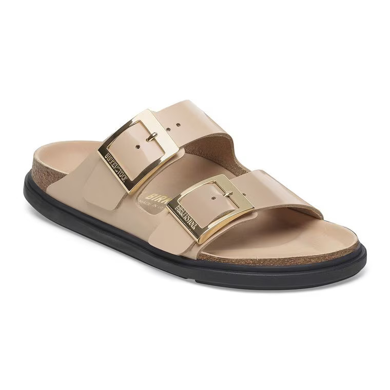 Arizona Droplet Buckle Natural Leather Patent High Shine New Beige | BIRKENSTOCK | Birkenstock USA